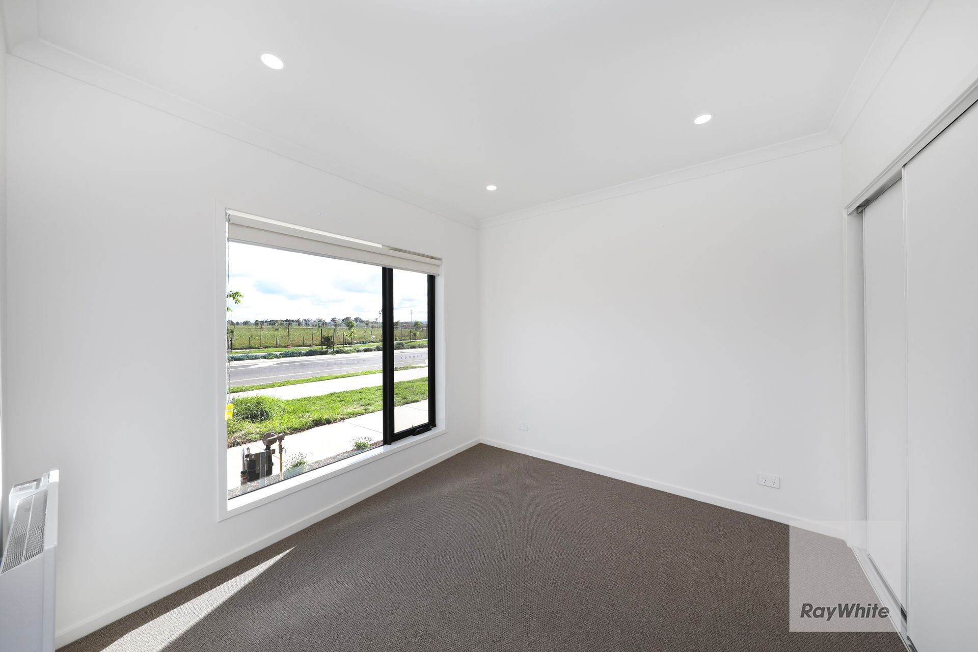 12 Cosgrove Drive — photo 8 of 14