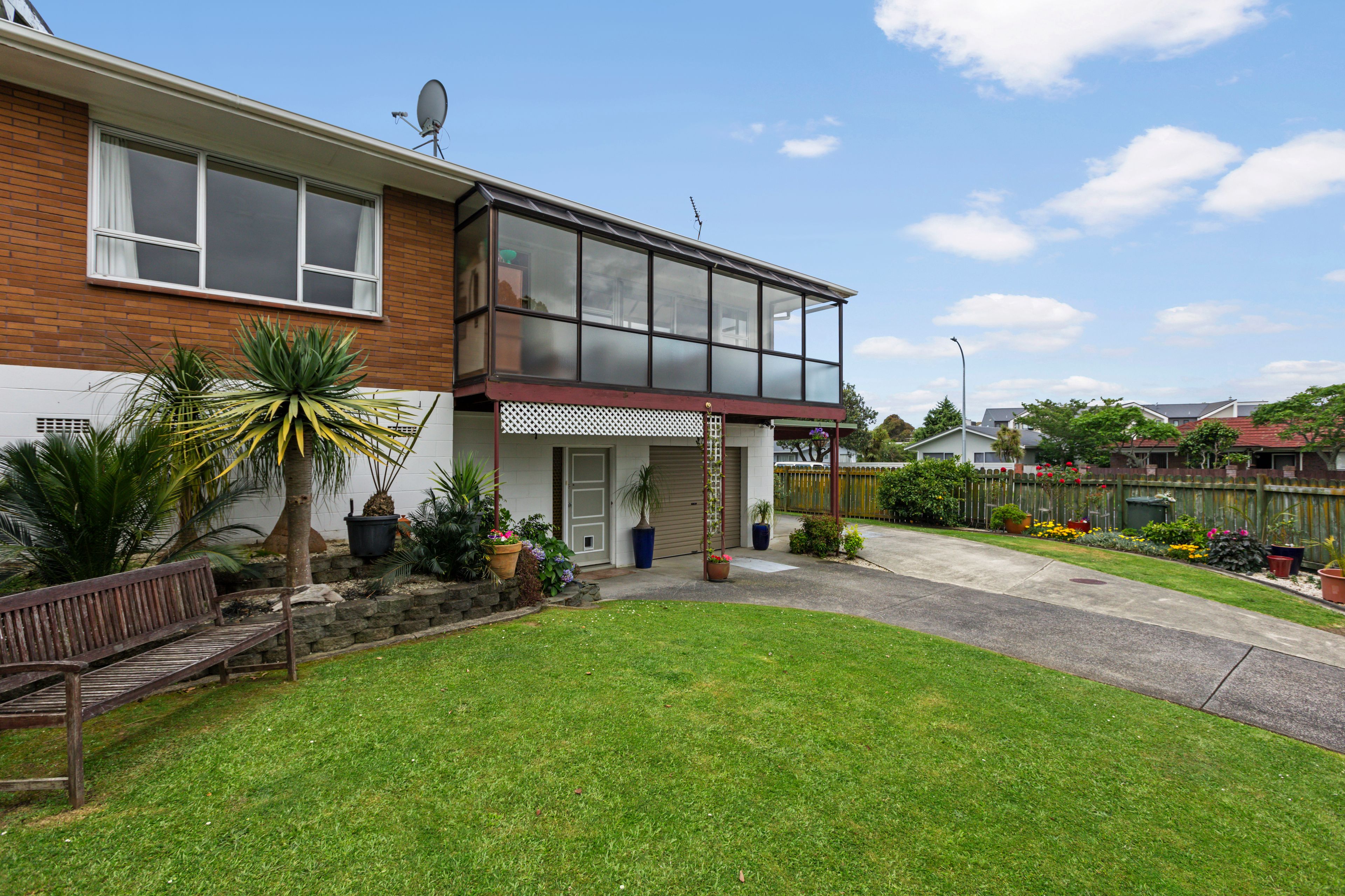 2/54 Luton Avenue, Sunnyhills, Manukau City
