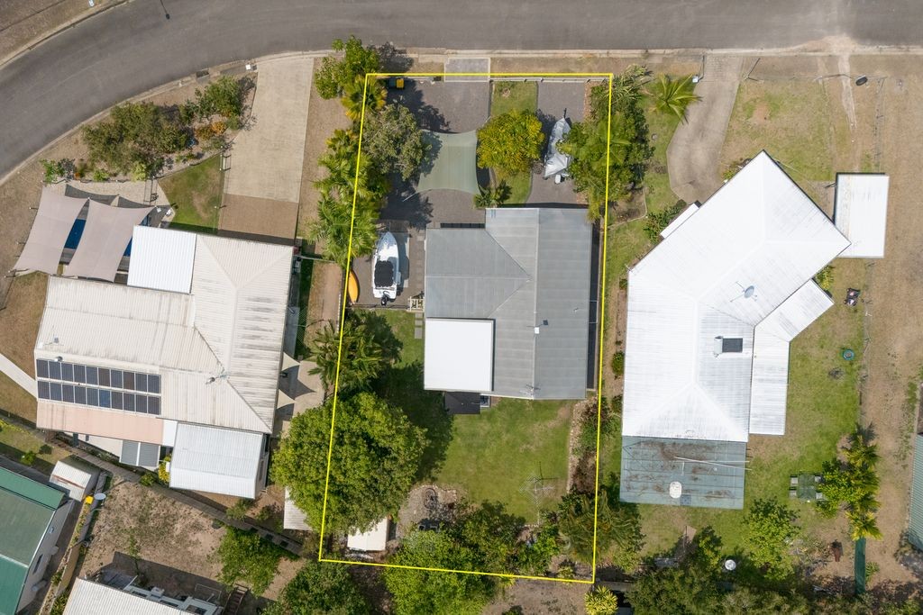 5 Edgecumbe Court, Toomulla, QLD 4816