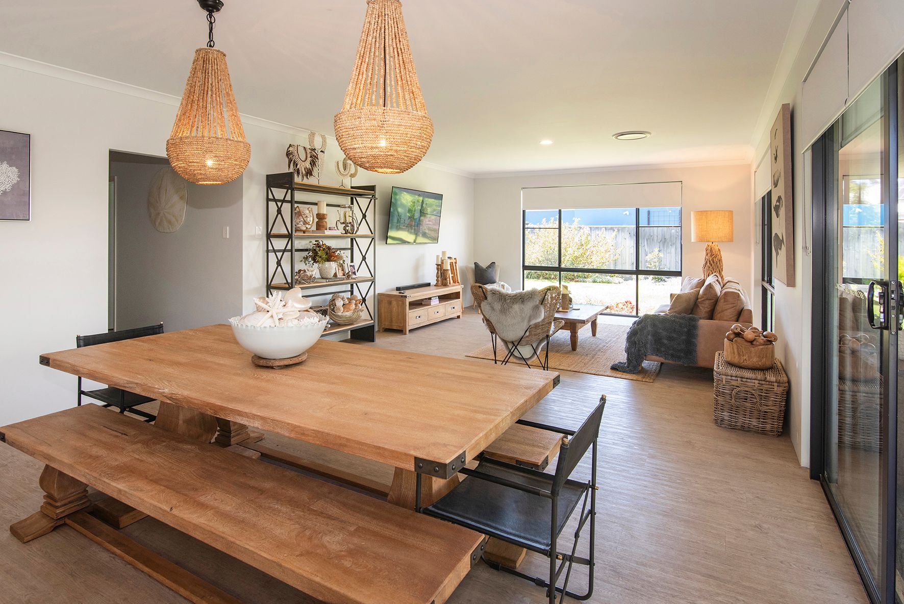 16 Duncan Street — photo 3 of 14