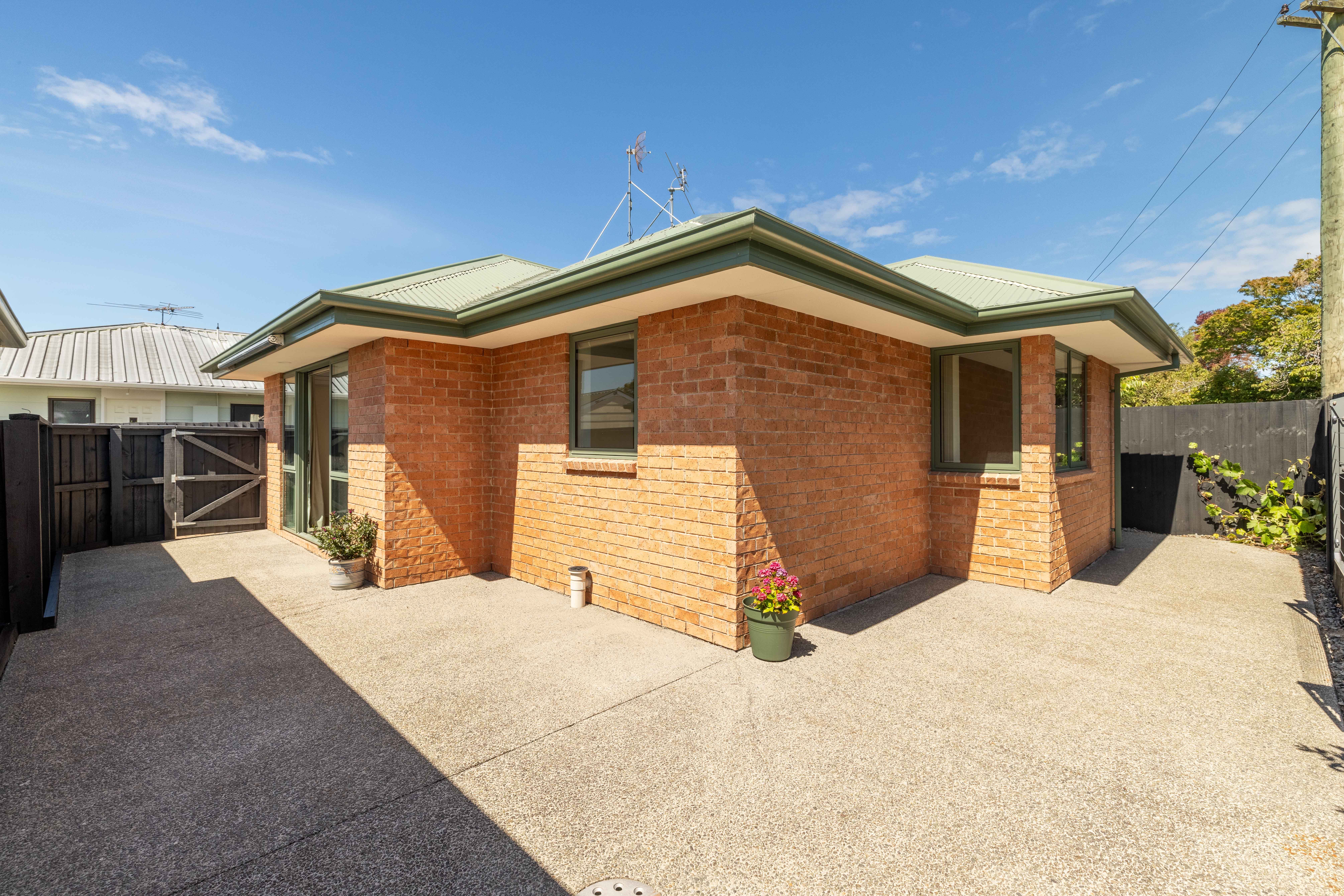 4/6 Wainoni Road, Wainoni, Christchurch City 8061 - Sold Unit - Ray ...