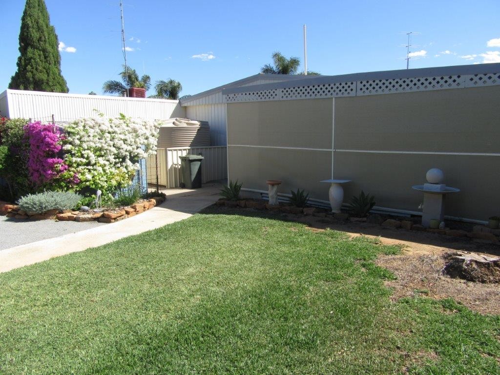 7 Robertson Street, Carnamah, WA 6517