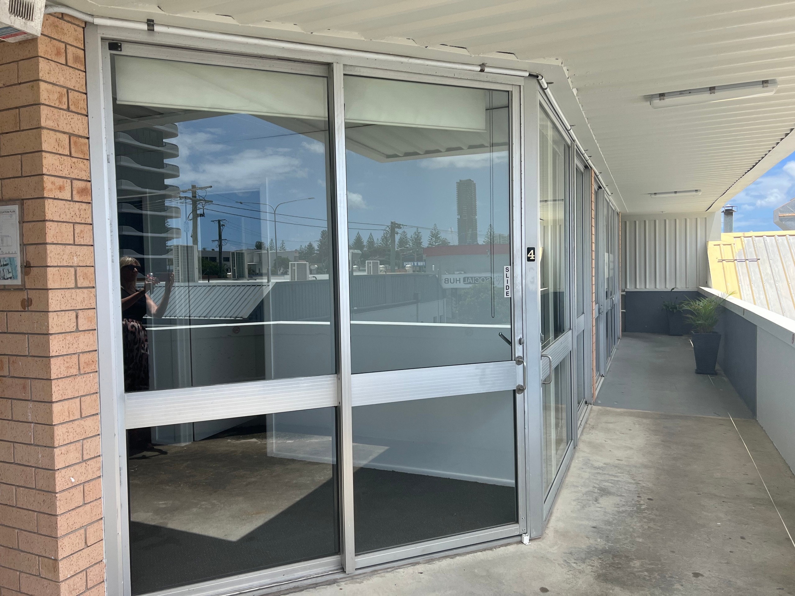 4/2460 Gold Coast Highway, Mermaid Beach, QLD 4218