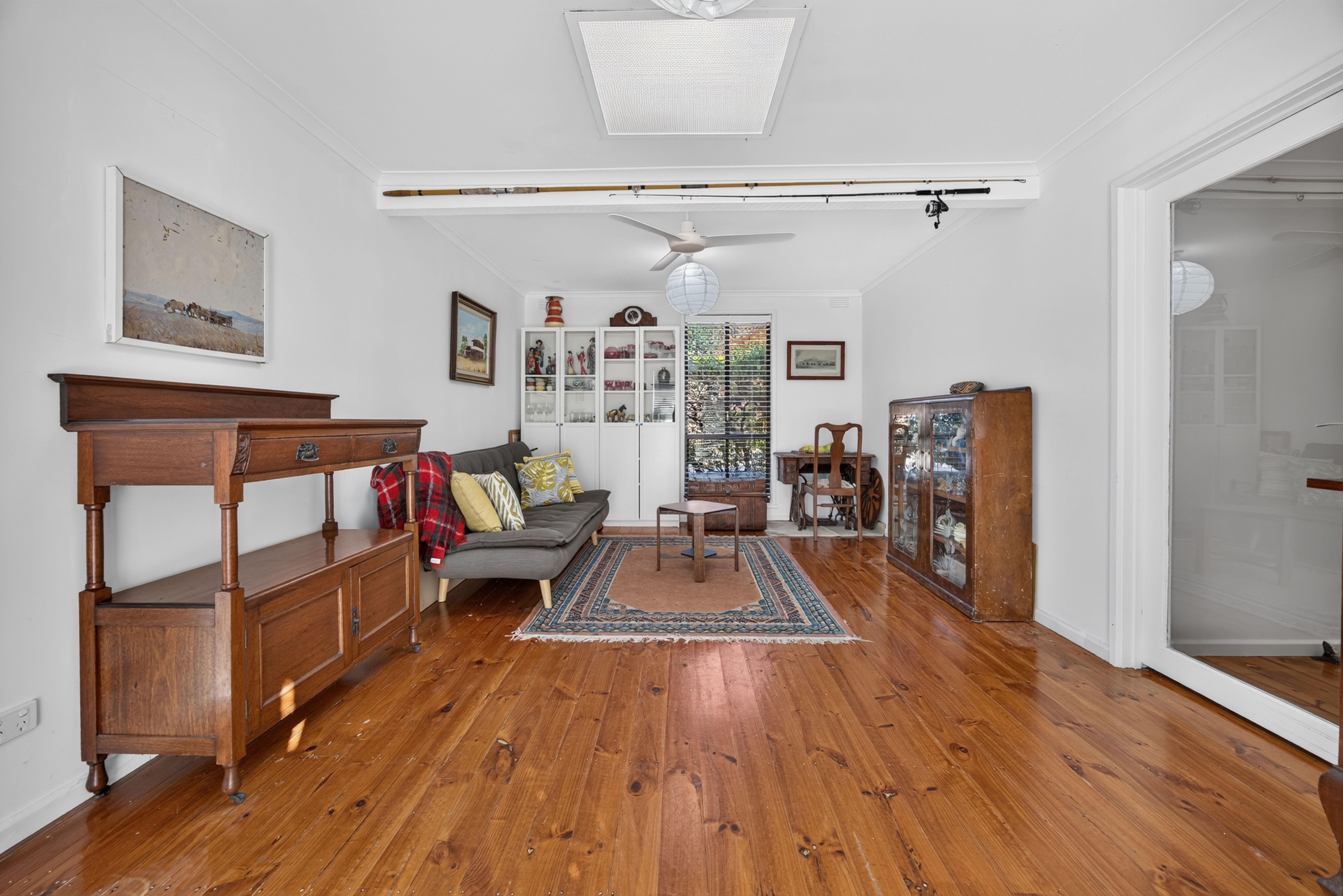 1/3 Lawson Crescent — photo 15 of 22