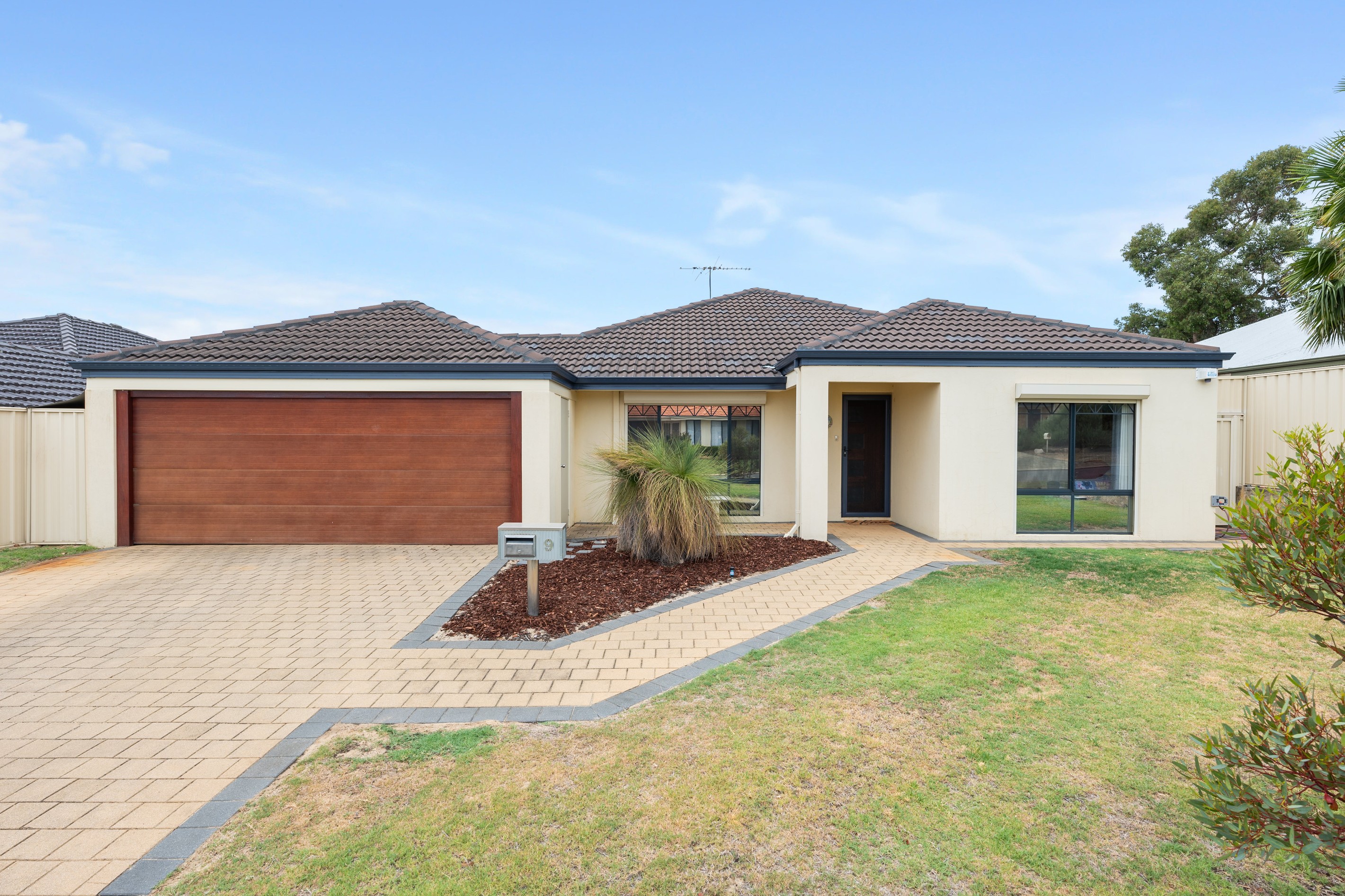 9 Pendalup Road, Jane Brook, WA 6056