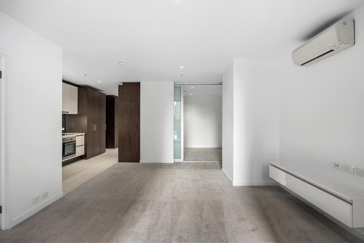 203/639 Lonsdale Street — photo from Ray White Southbank | Melbourne City
