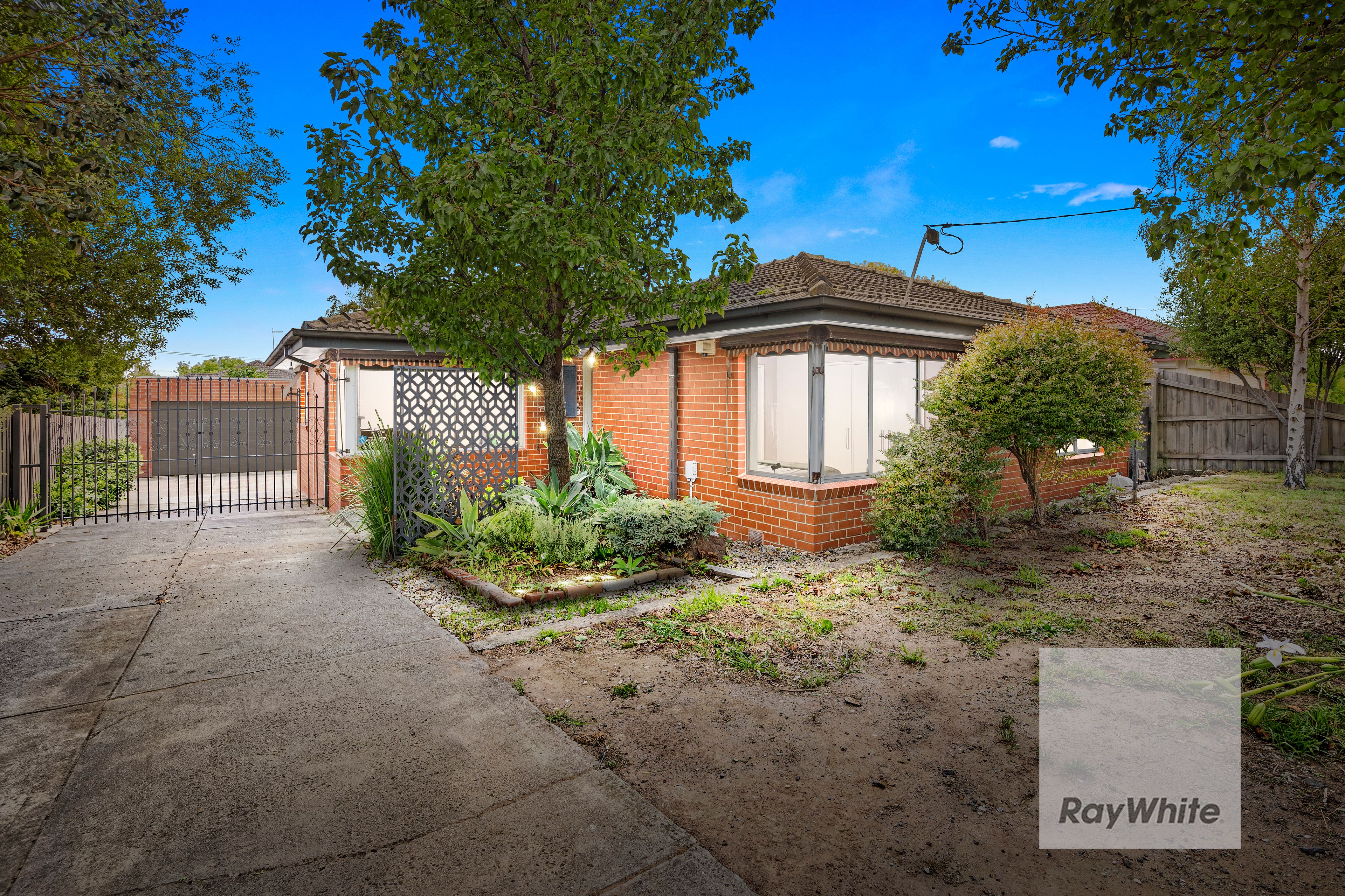 484 Grimshaw Street, Bundoora VIC 3083
