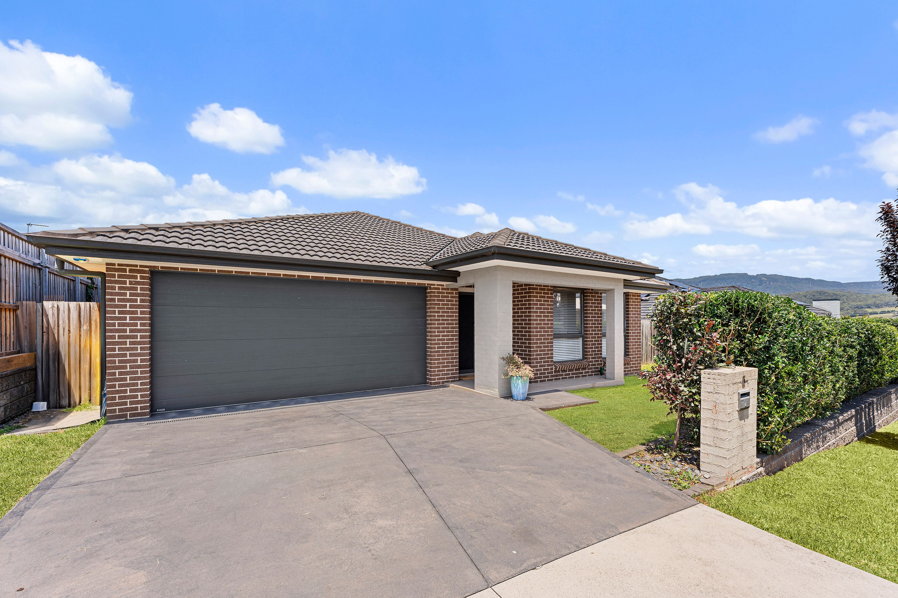 5 Bombala Street, Tullimbar, NSW 2527