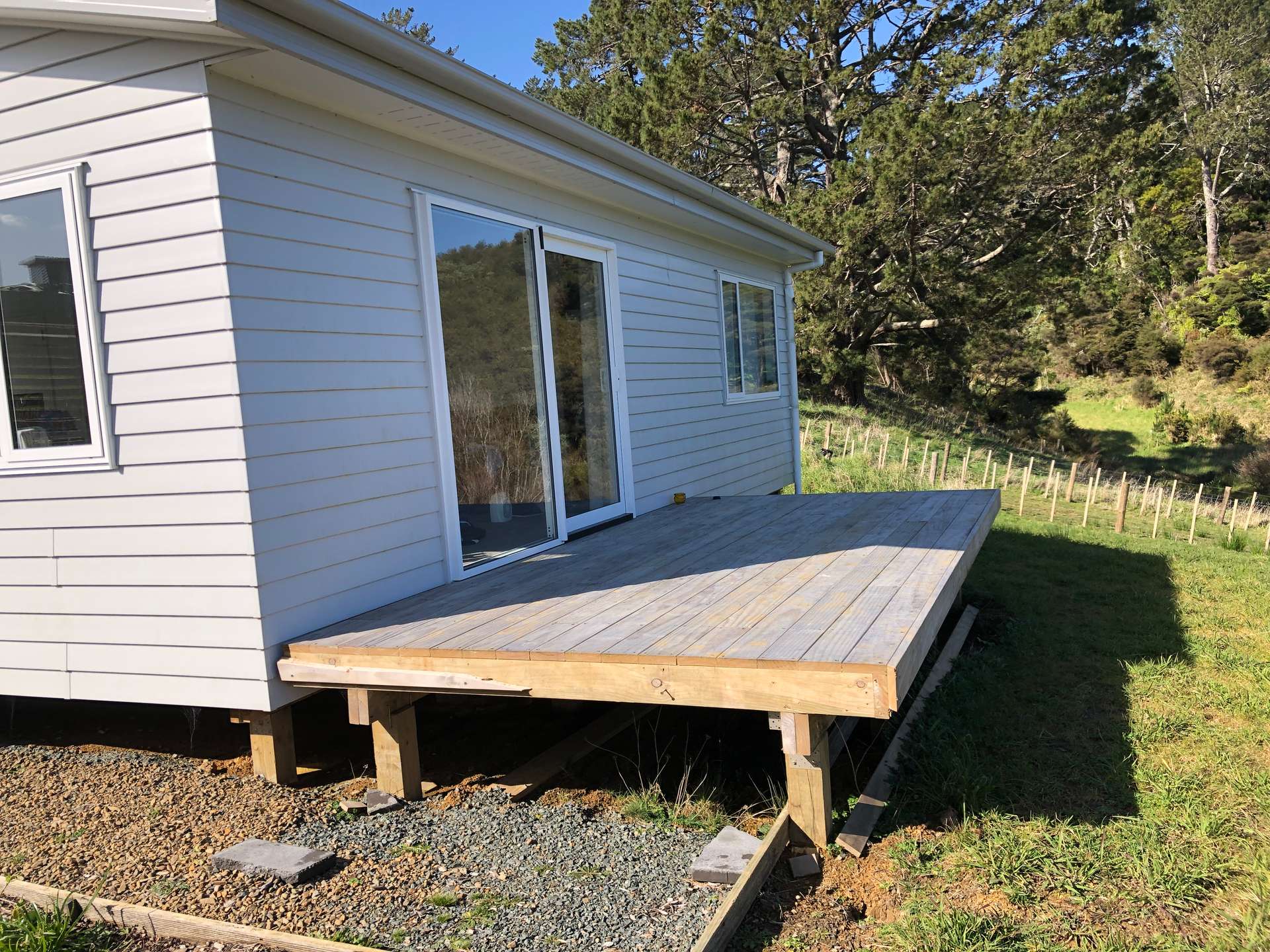 2/206b Tawa Road photo 12