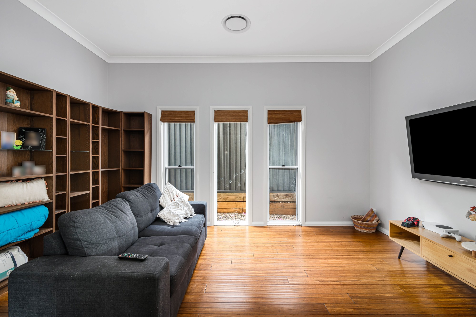 160 Jubilee Drive, JORDAN SPRINGS, NSW 2747