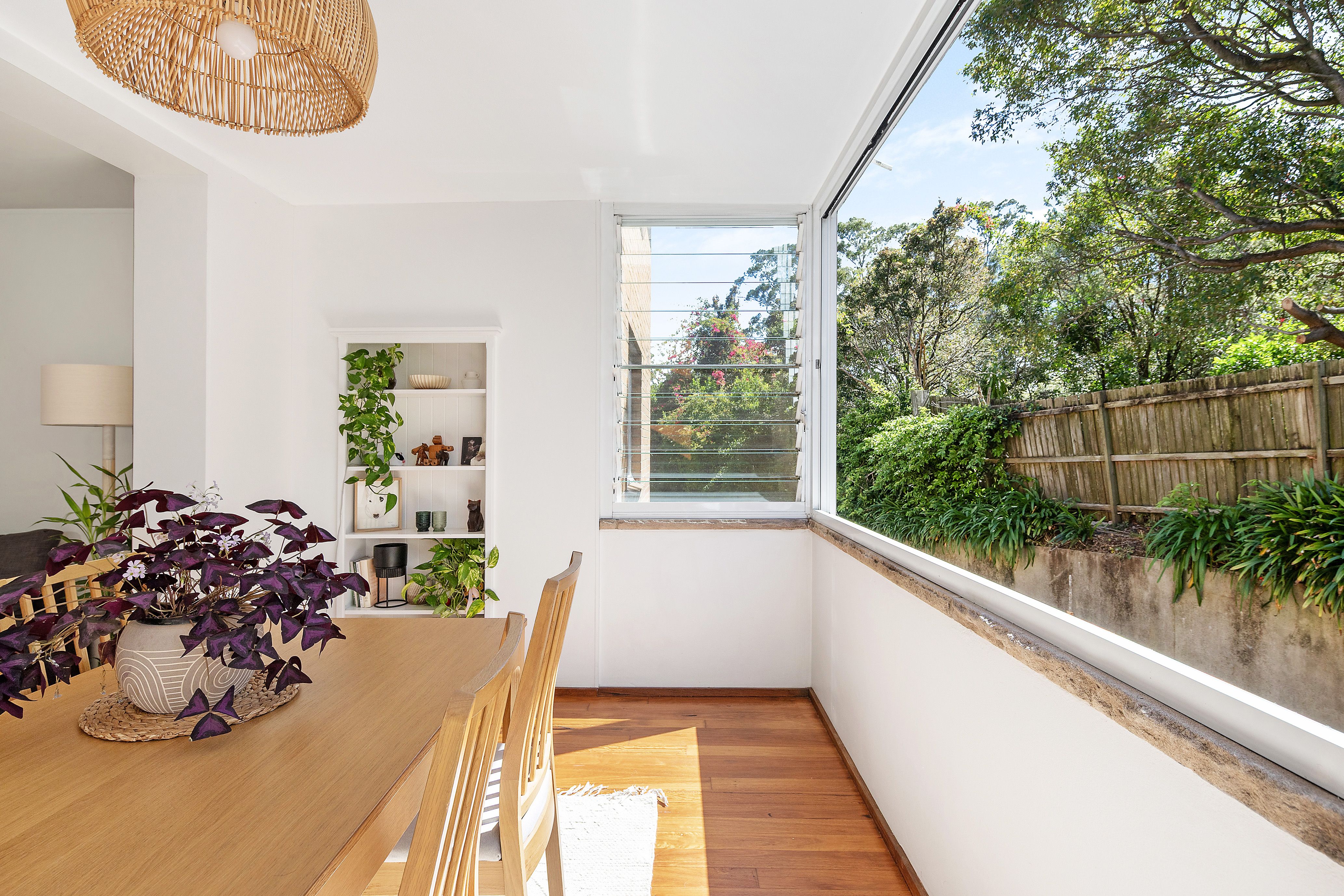 2/1420 Pacific Highway — photo 4 of 8