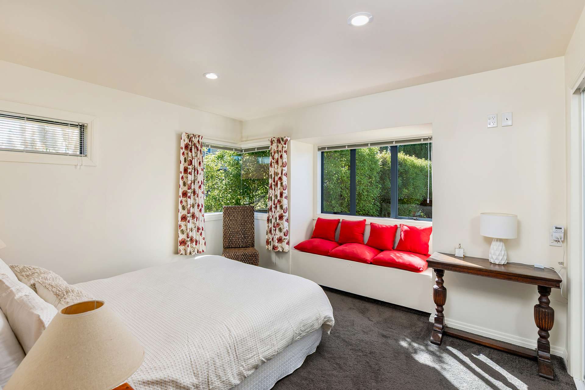 75 Halsey Drive photo 13