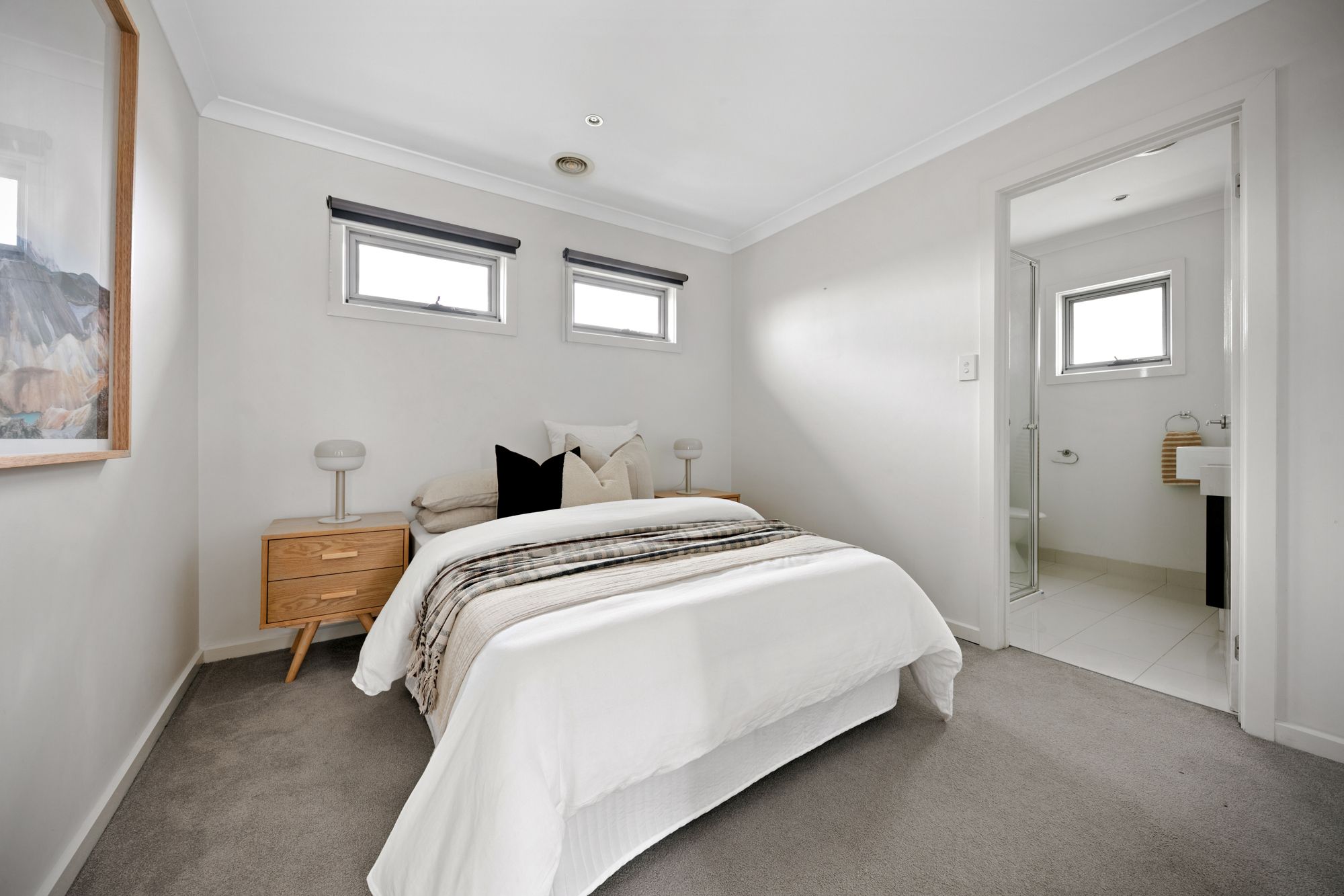 2/20 Stenhouse Avenue — photo 10 of 17