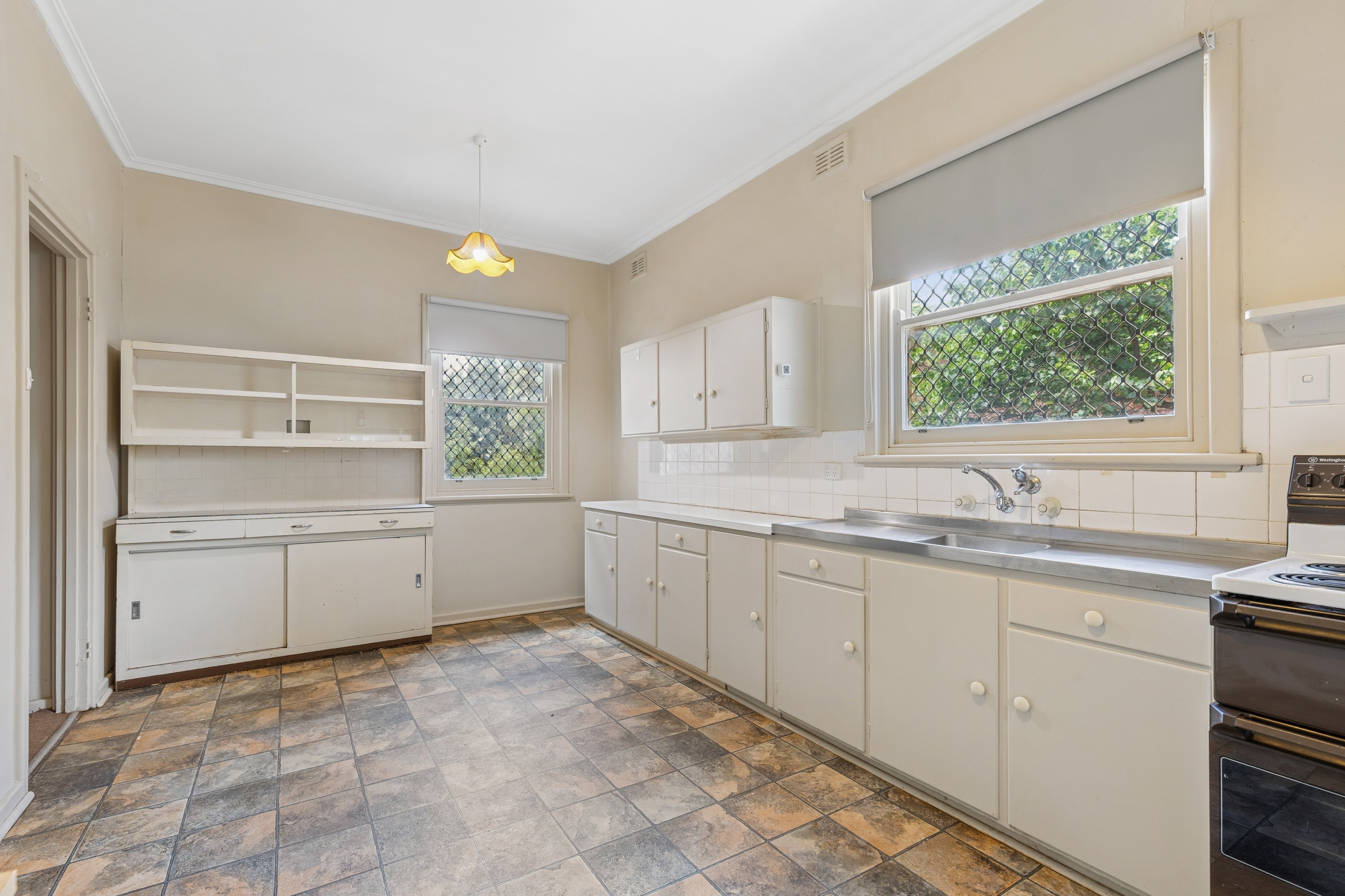 35 Leslie Street, Murray Bridge, SA 5253