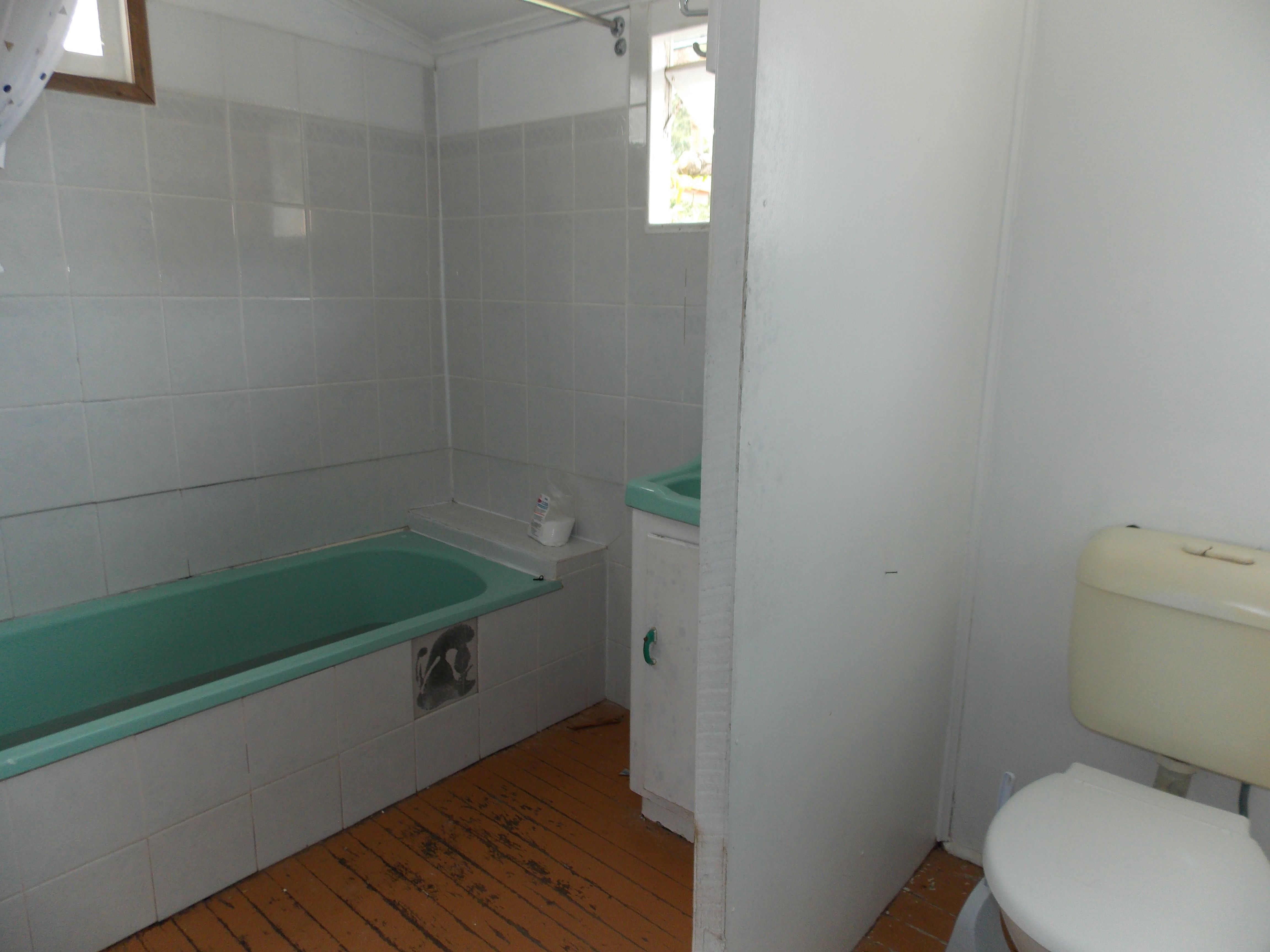 11 Matthew Flinders Drive — photo 8 of 12