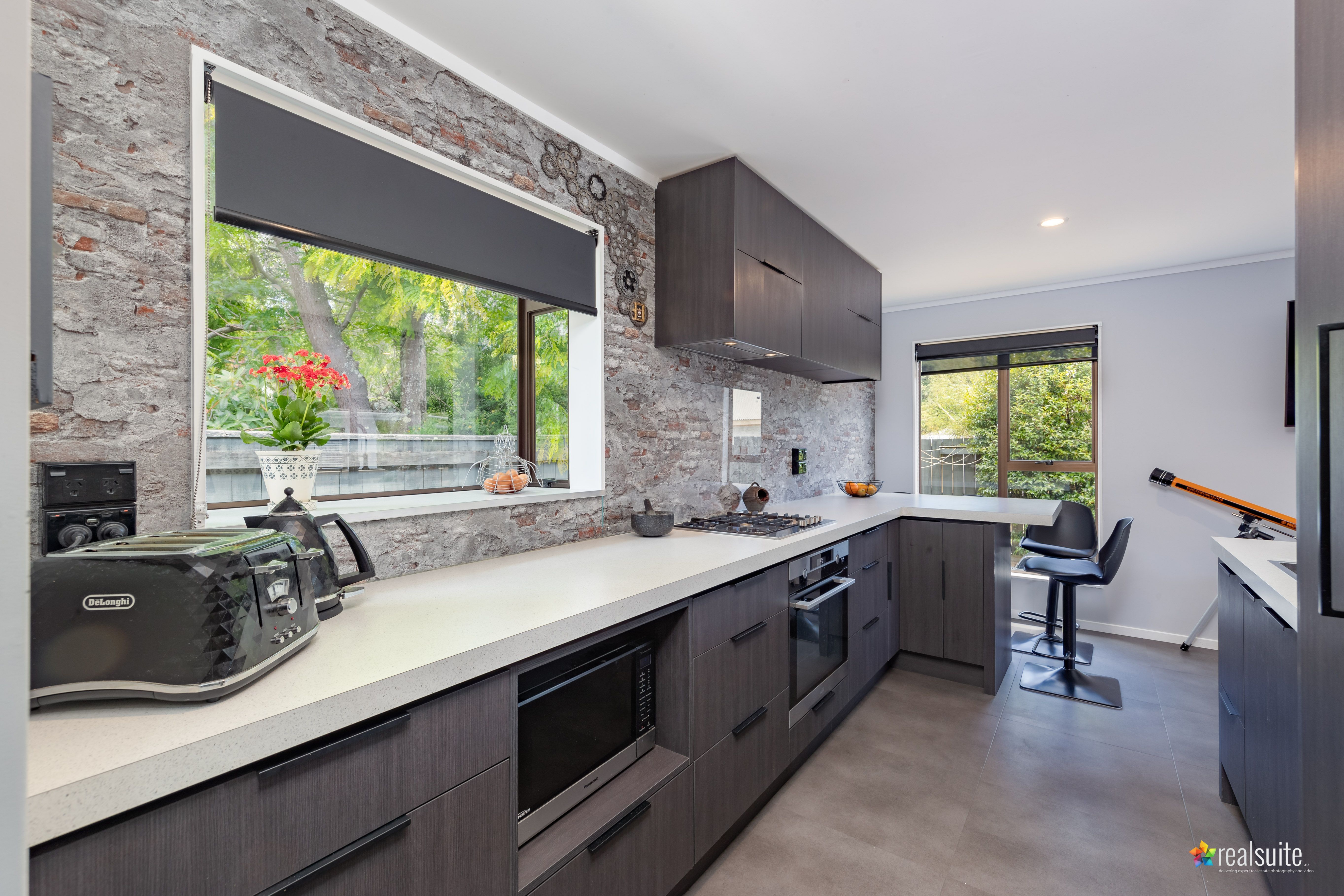 Flat 2/410 George Street, Stokes Valley, Lower Hutt City