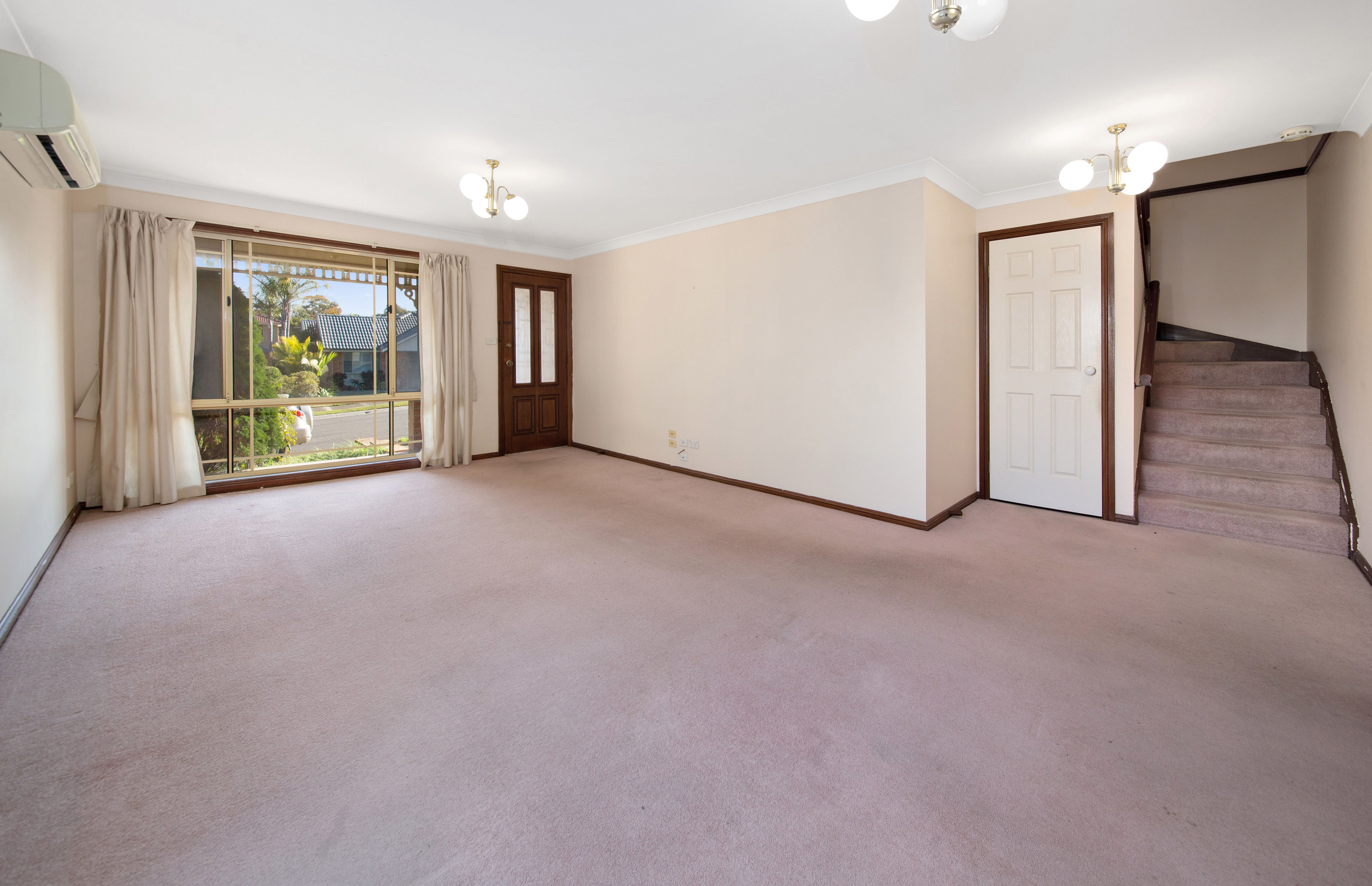 2/44 The Woods Circuit, Menai, NSW 2234