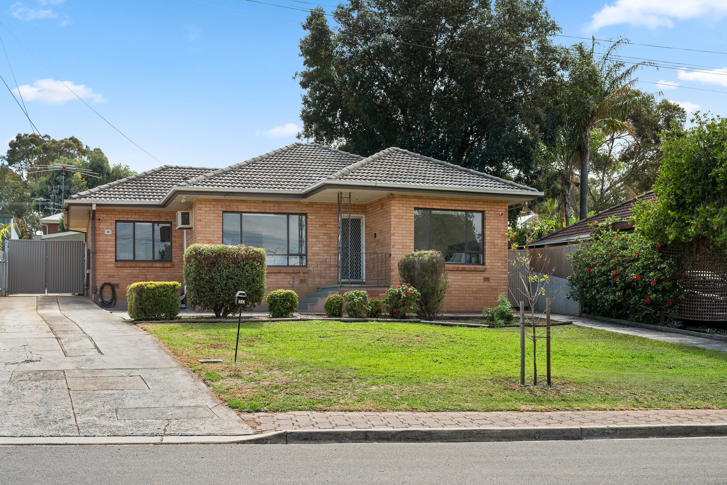 10 Pamela Avenue, Windsor Gardens, SA 5087