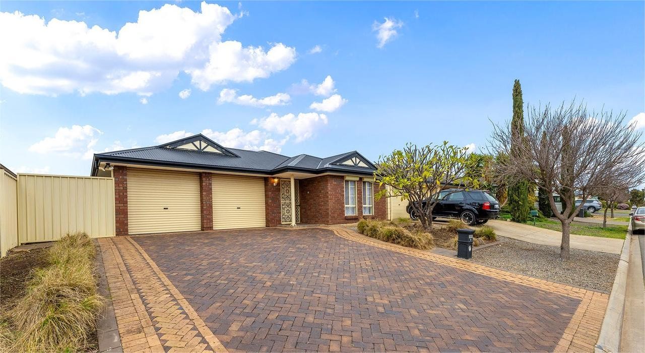 8 Admiralty Circuit, Smithfield, SA 5114
