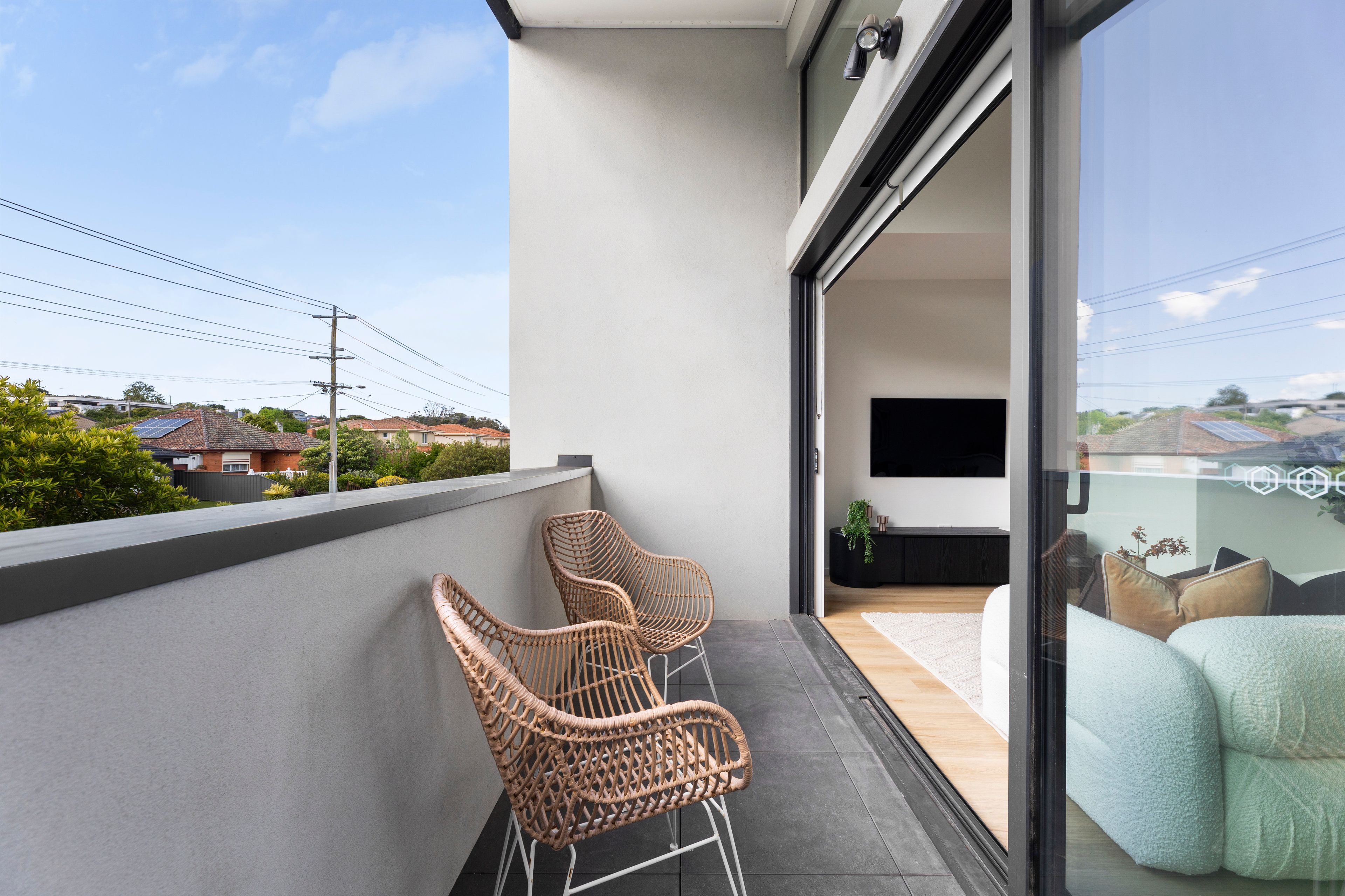 2/7 Chaleyer Street — photo 15 of 17