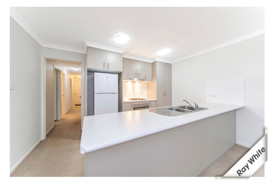 22 Audrey Cahn Street, Macgregor, ACT 2615