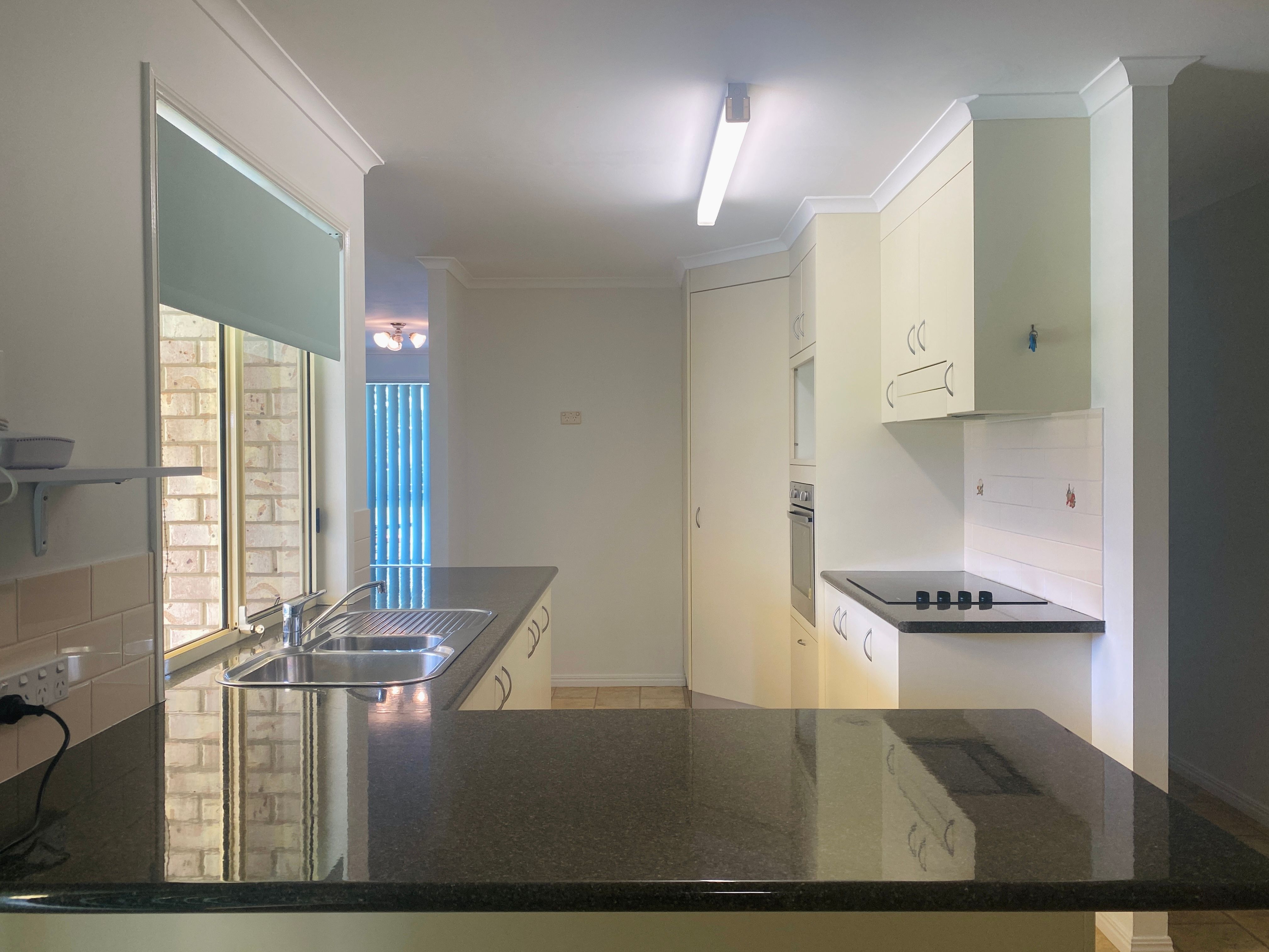 25 Merlin Drive — photo 3 of 14