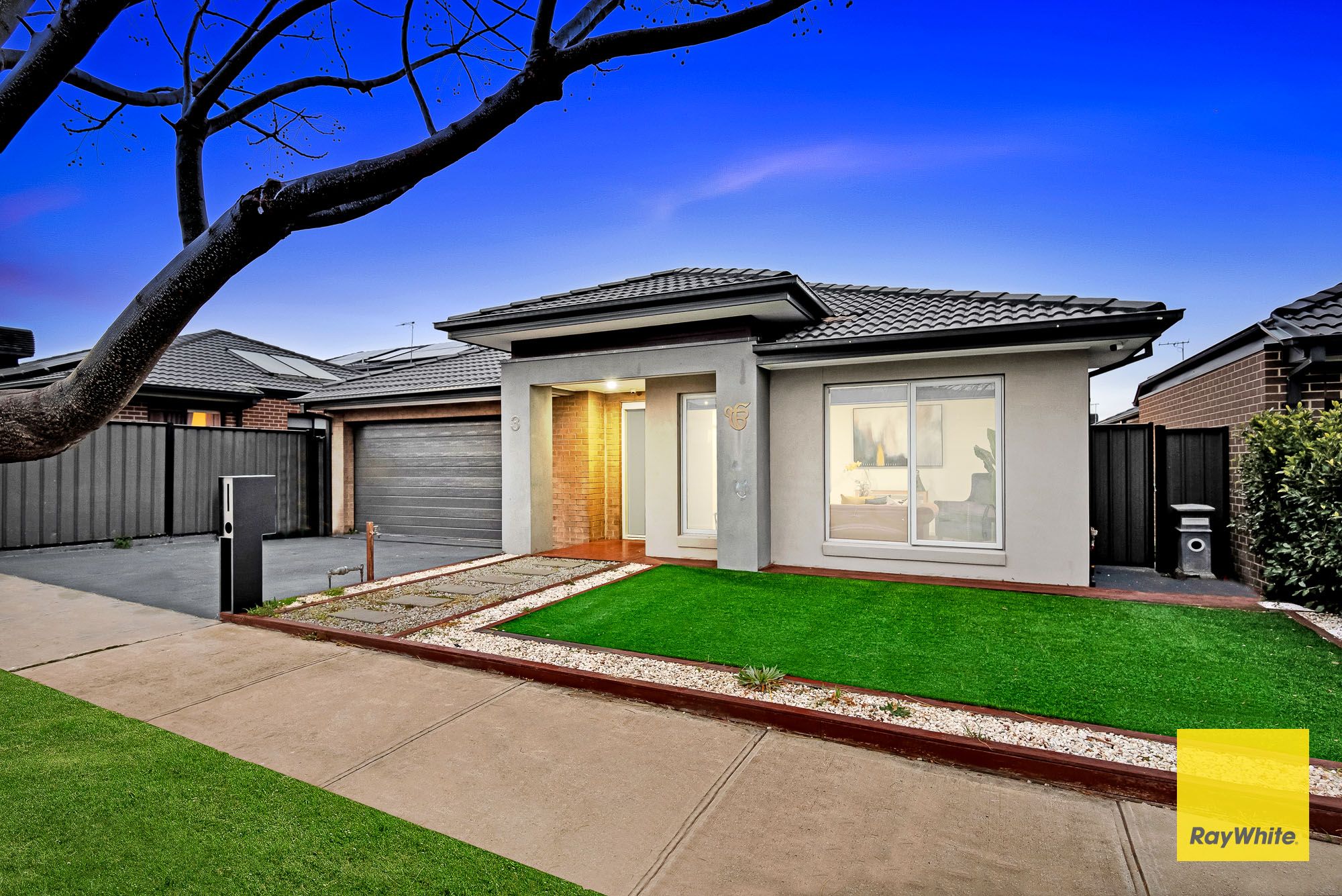 3 Healesville Road, Truganina, VIC 3029