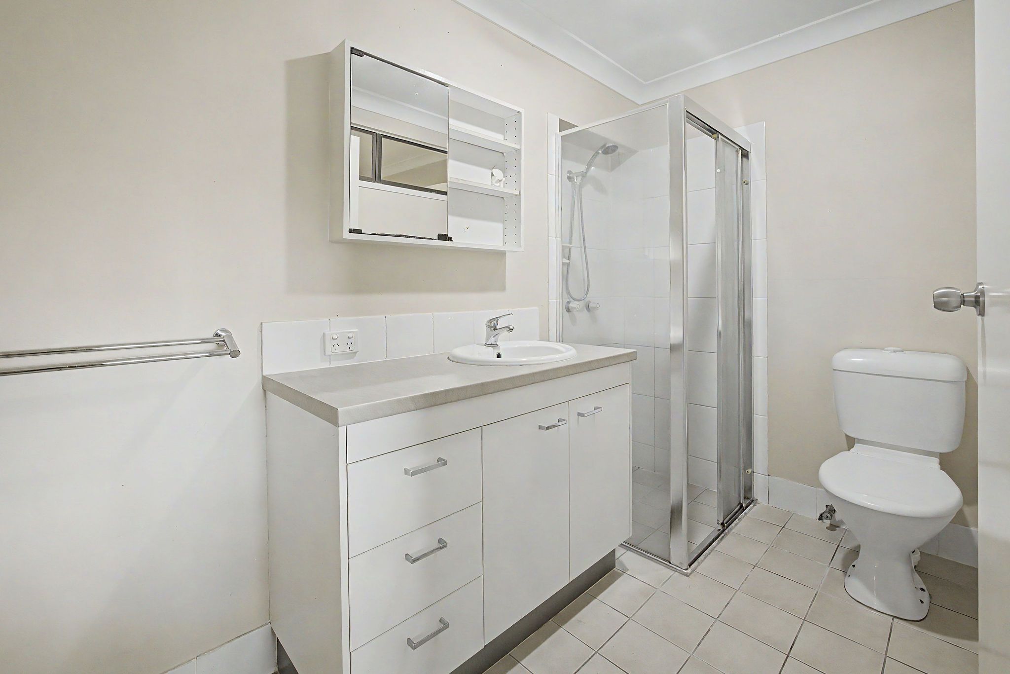 332A King Street — photo 10 of 15