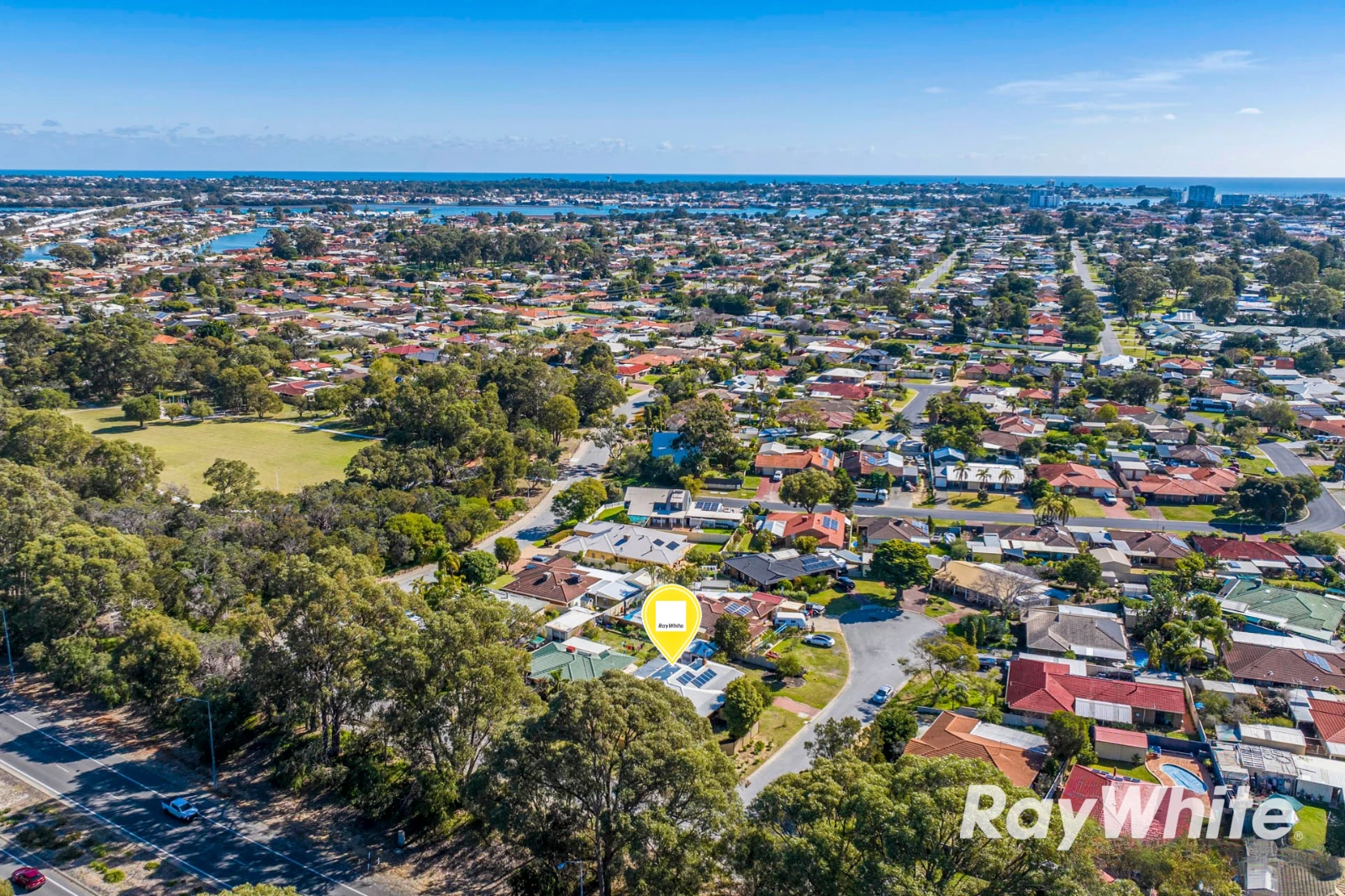7 Quorn Close, Dudley Park, WA 6210