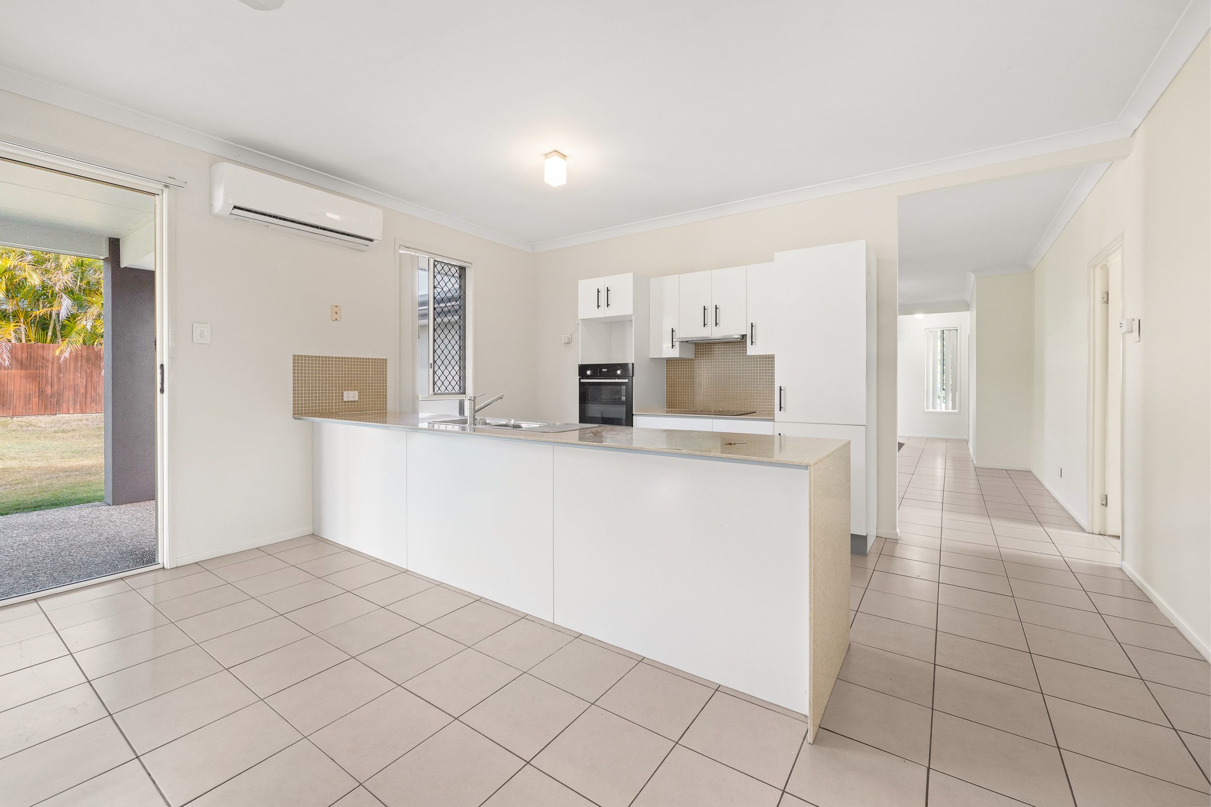 16 Iris Court — photo 8 of 20