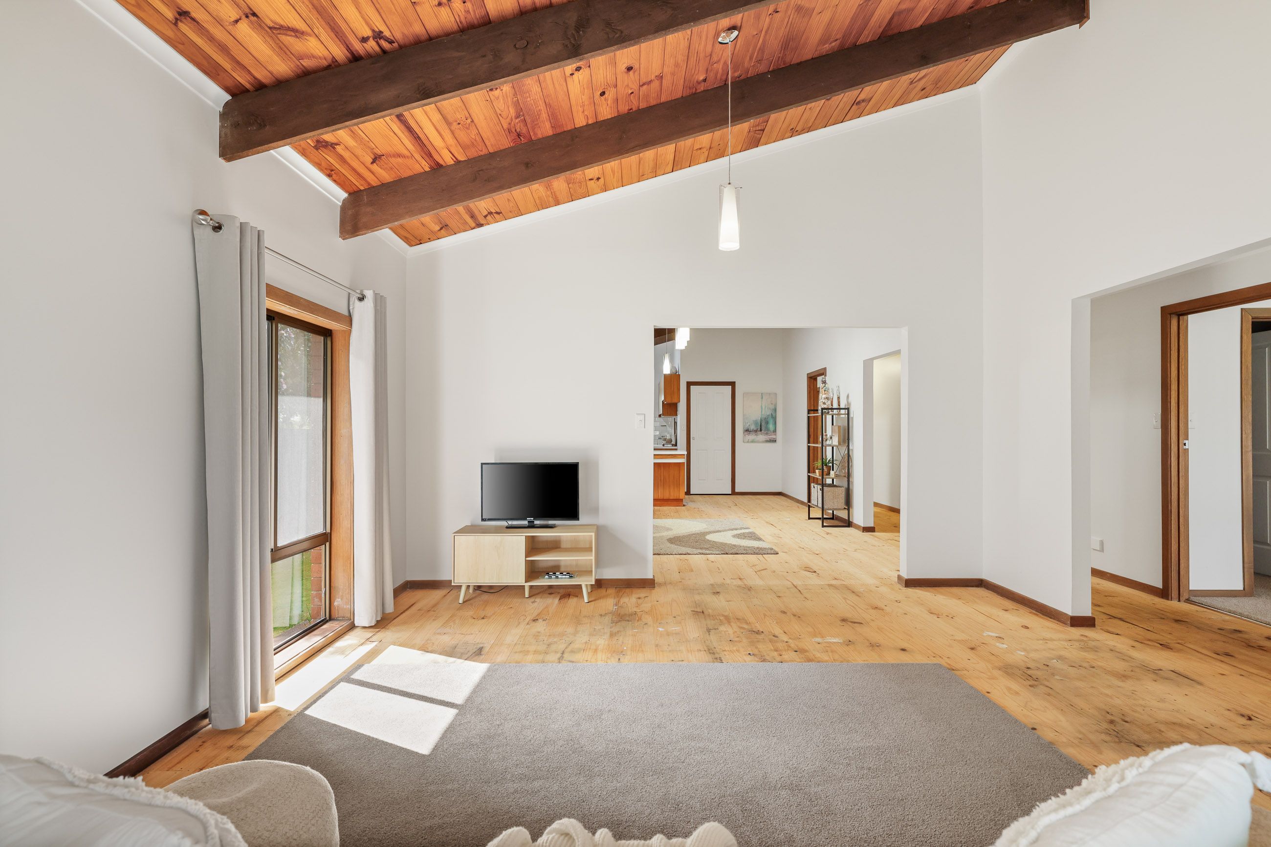 43 Anderson Road — photo 7 of 14