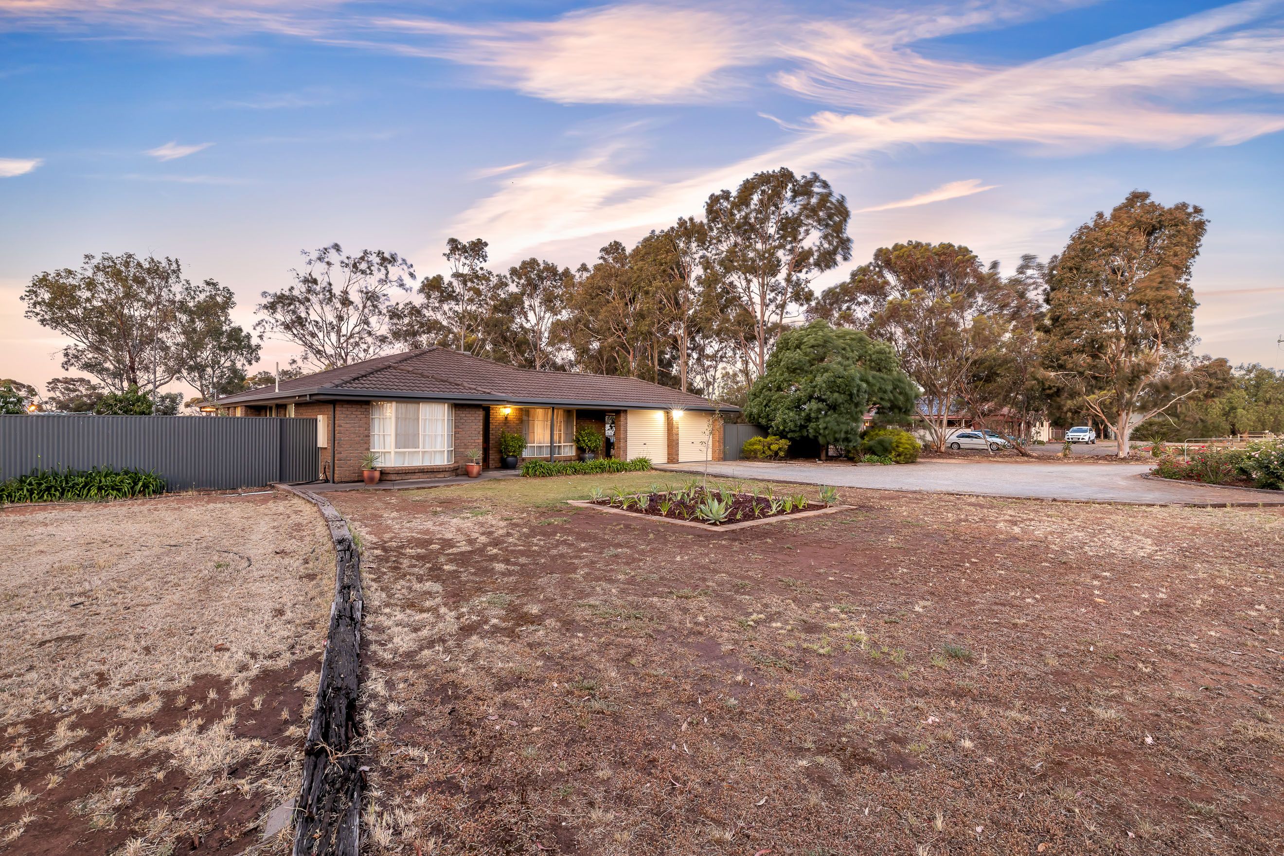 21 Geoffrey Street, Lewiston, SA 5501