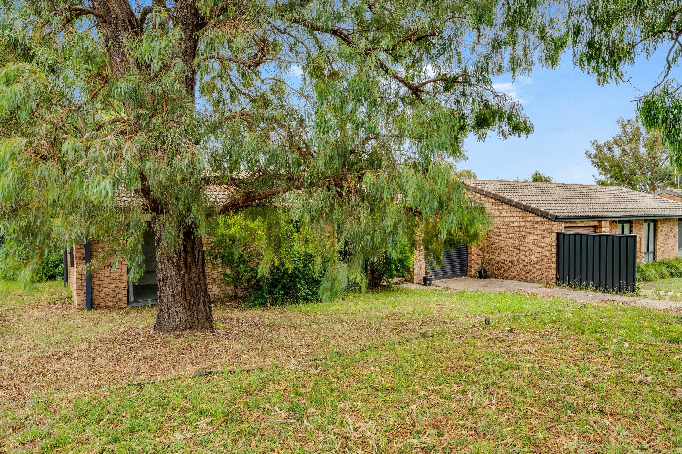 6 Whitelegge Close, Florey, ACT 2615