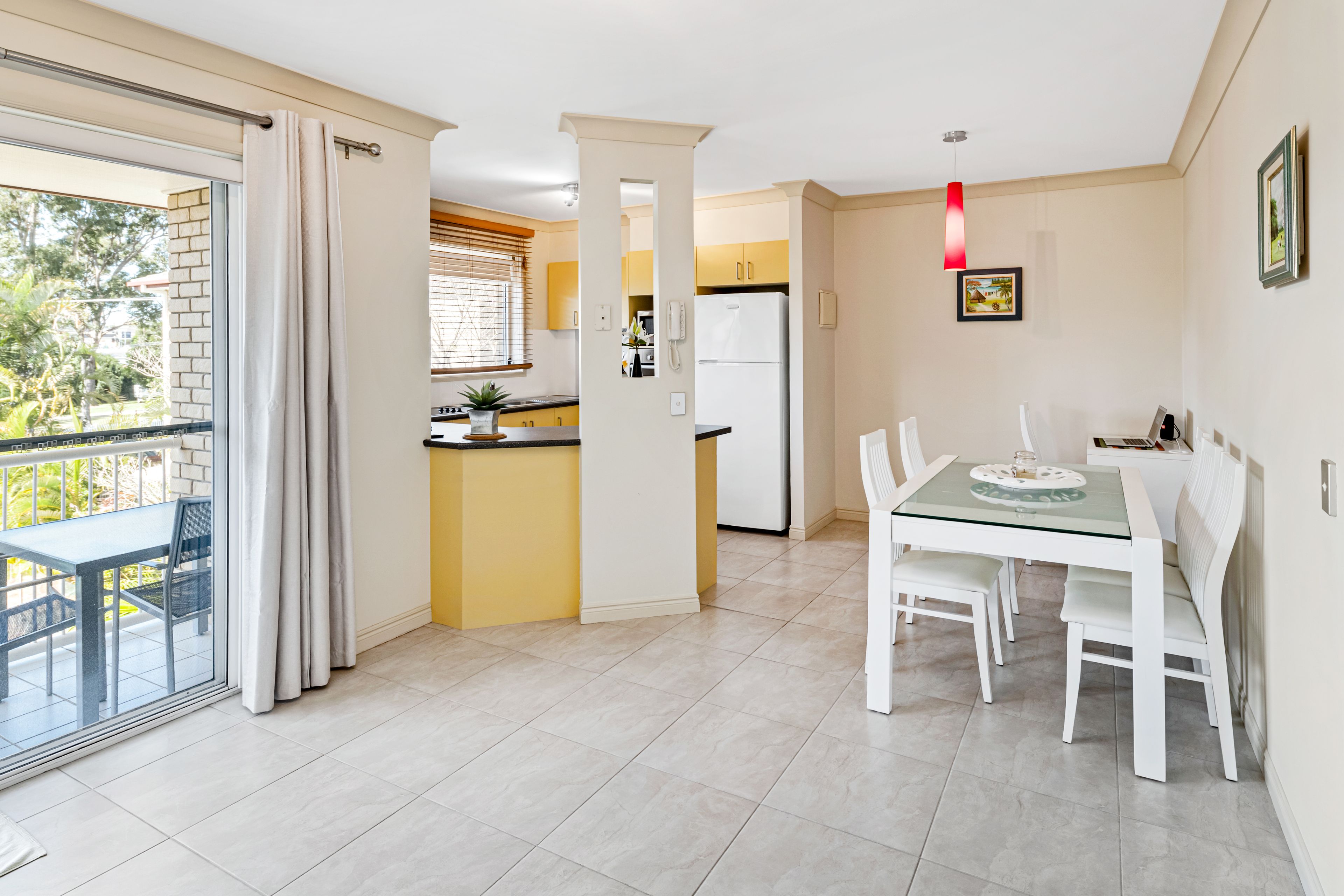 16 Whitby Street, Southport QLD 4215