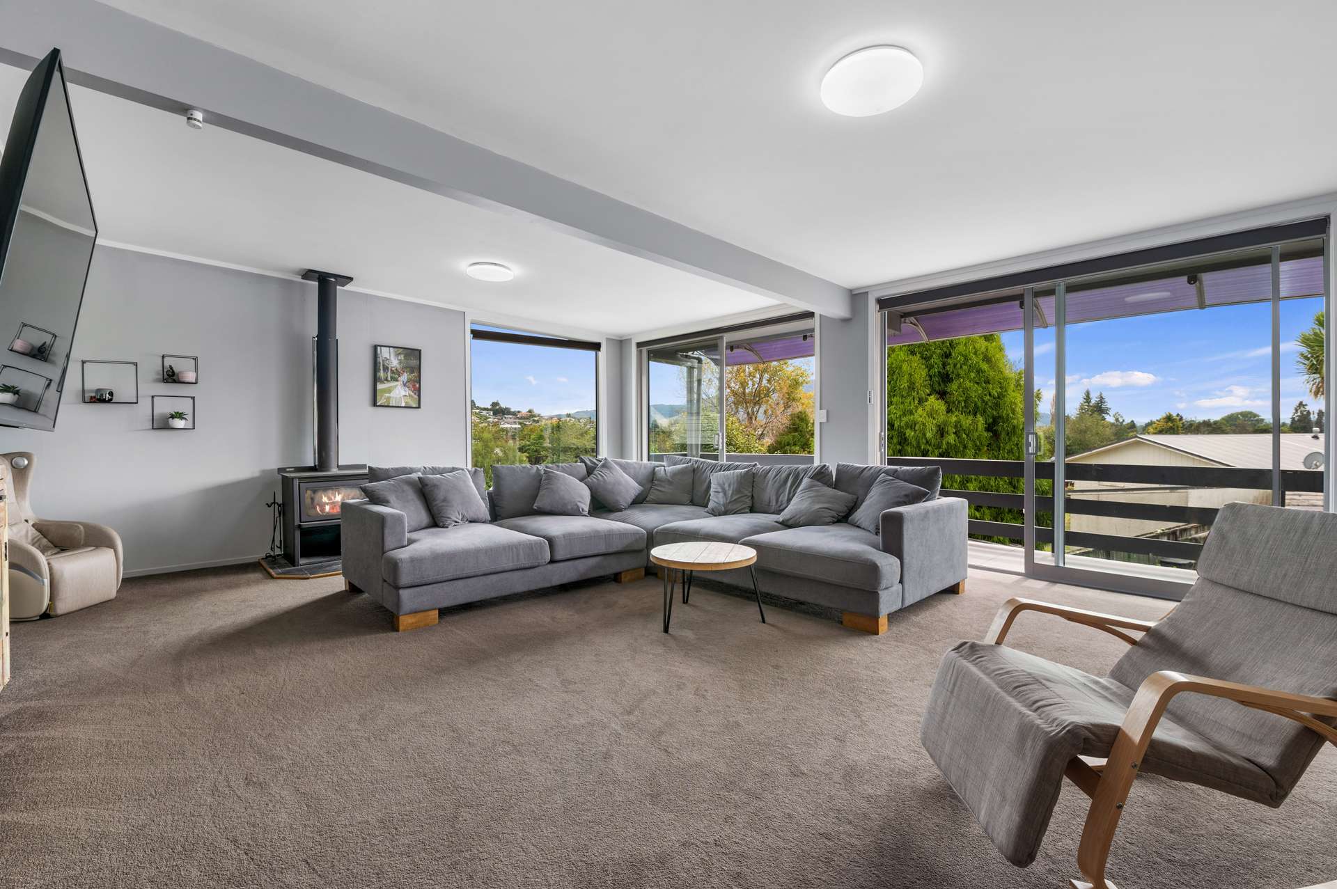 3 Miranda Place photo 1