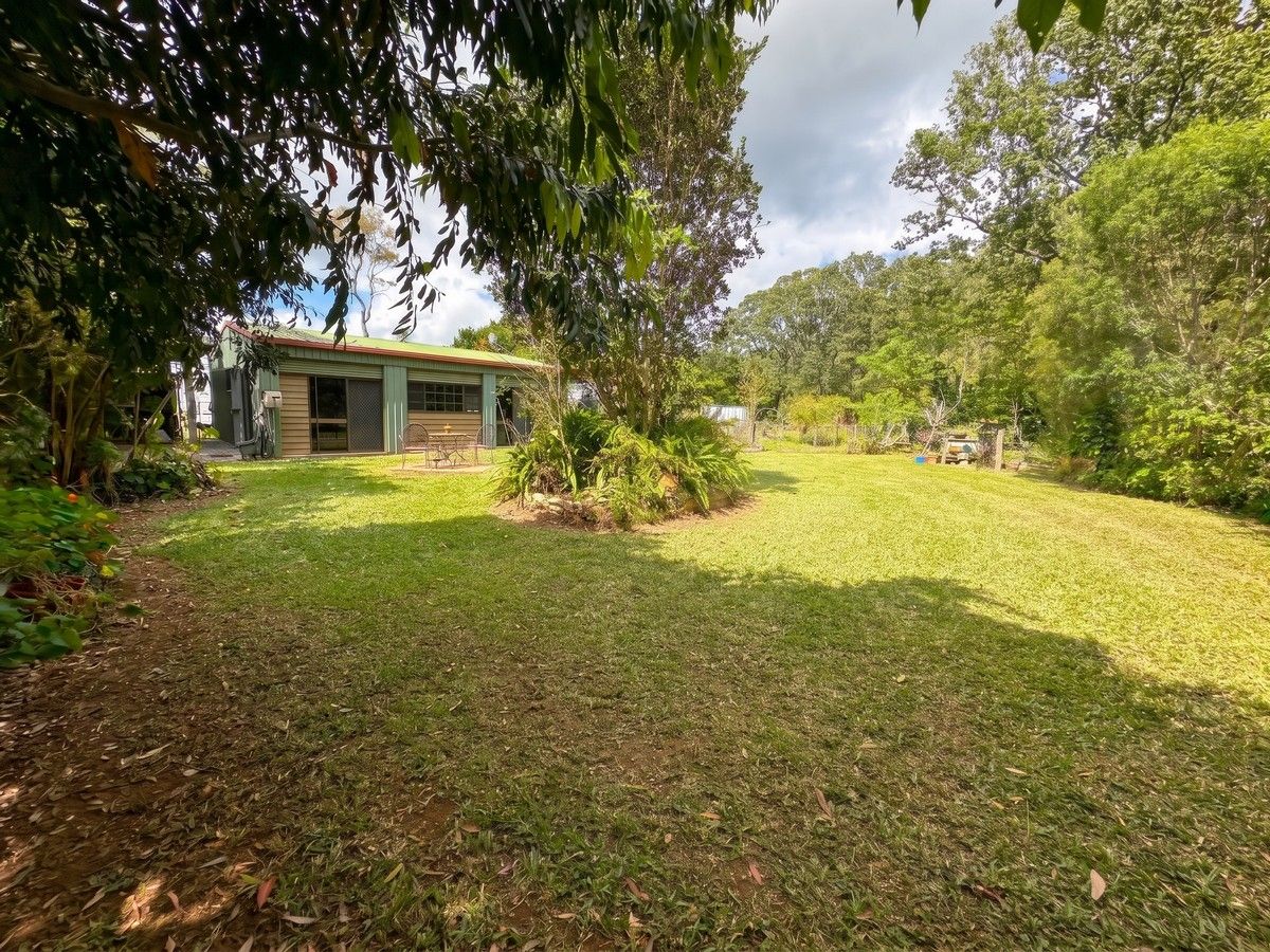 35 Carrington Road — photo 18 of 18