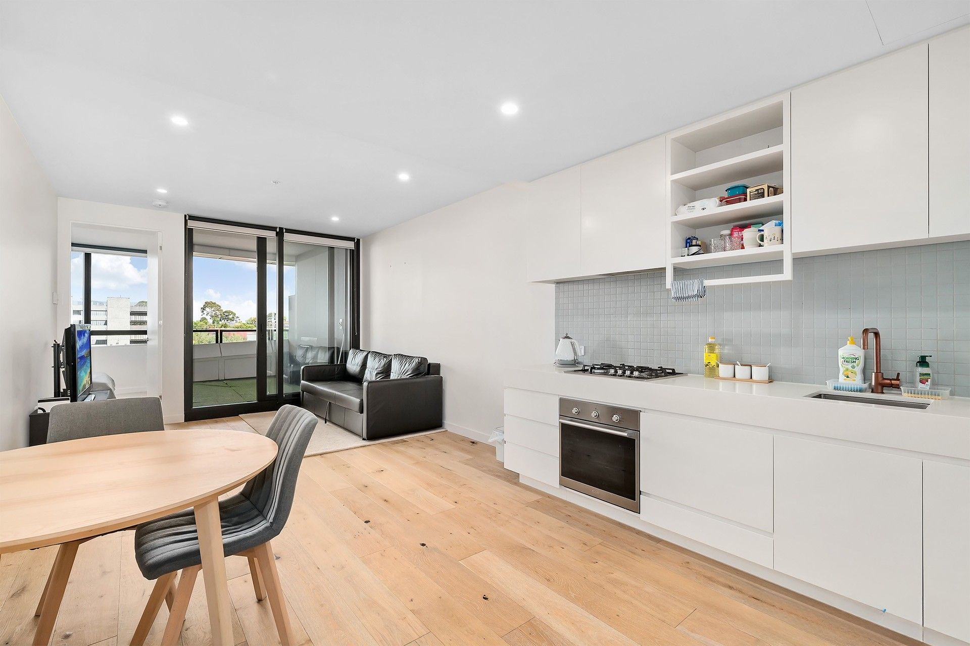 52-54 Osullivan Road, Glen Waverley VIC 3150