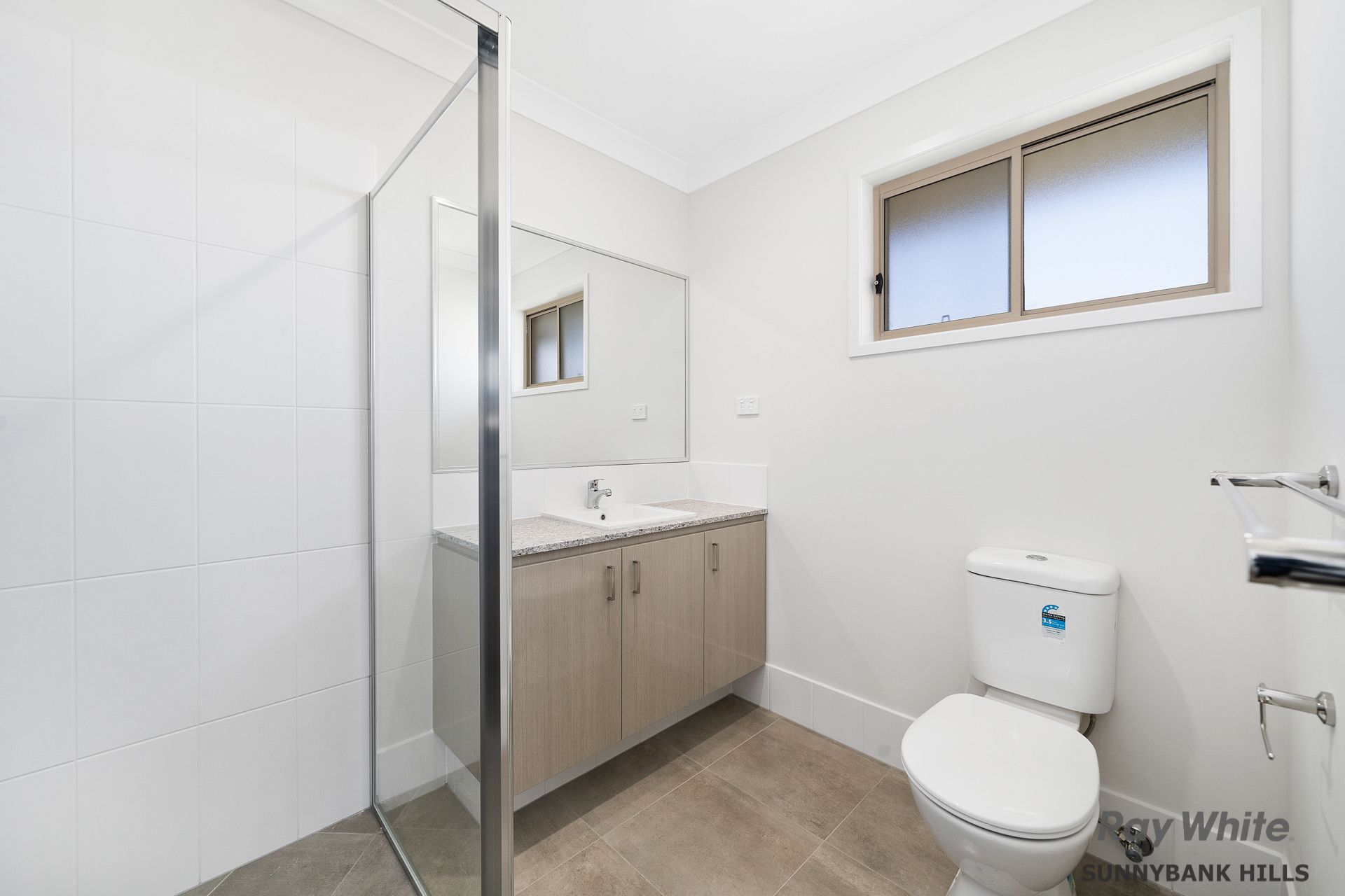 3 Ioannou Place — photo 8 of 10