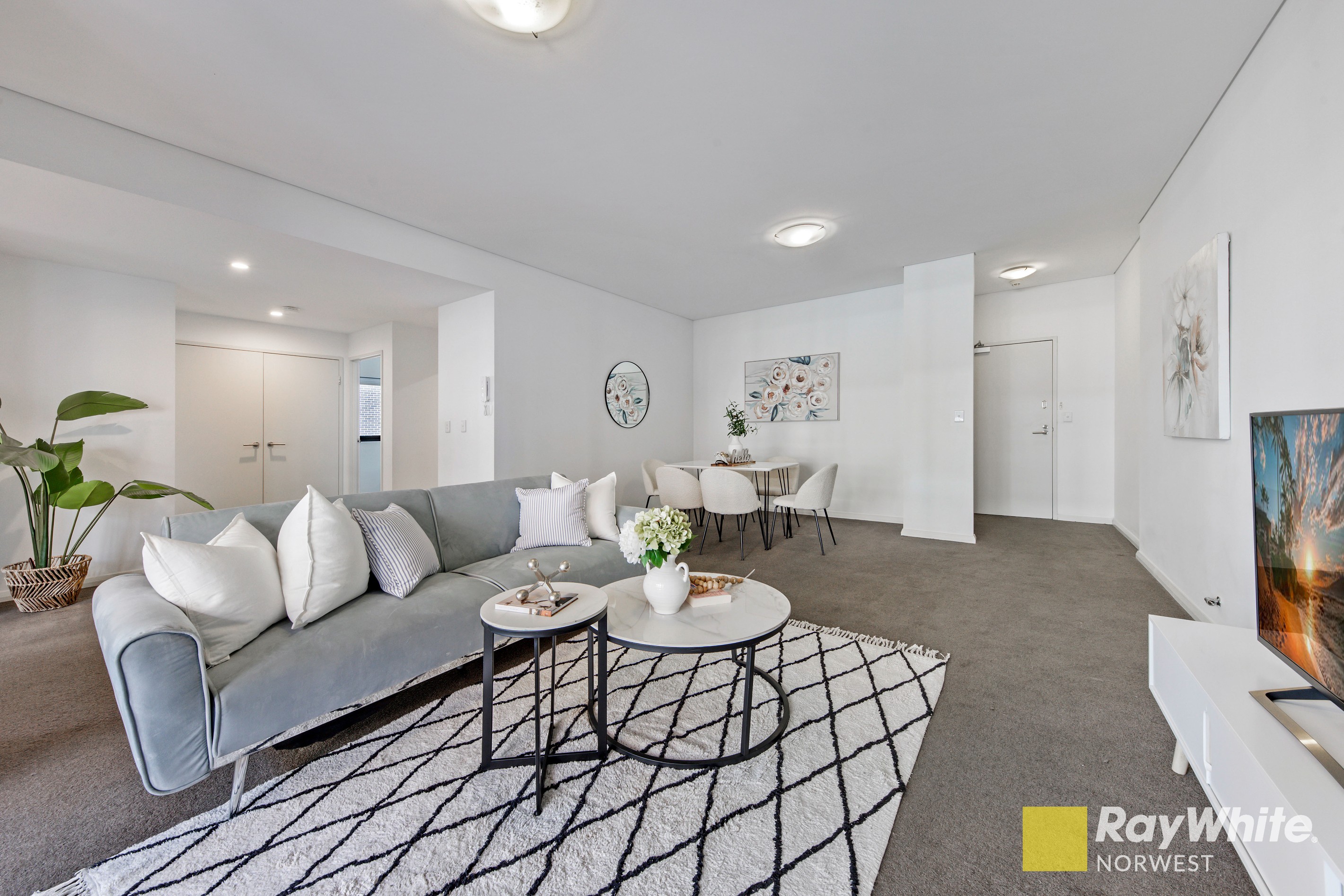 2009/2E Porter Street, Ryde, NSW 2112