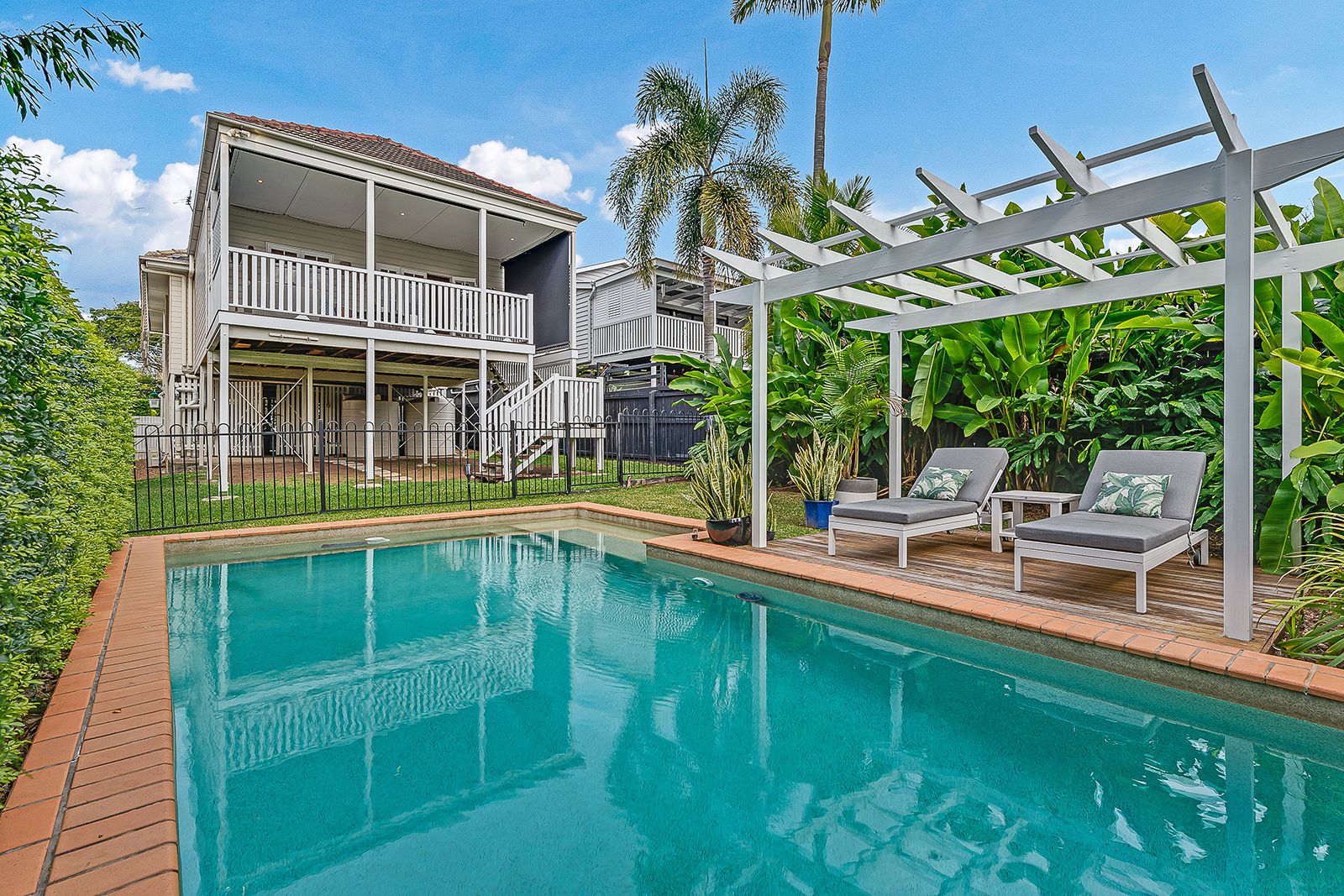 176 Strong Avenue, Graceville QLD 4075