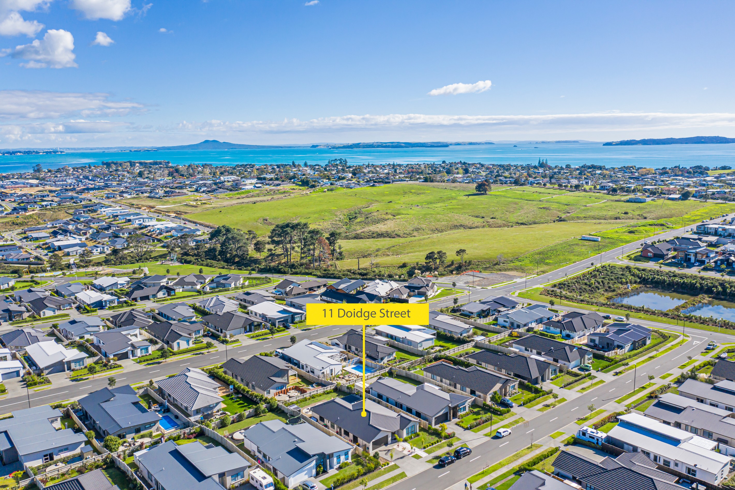 11 Doidge Street, Beachlands, Manukau City