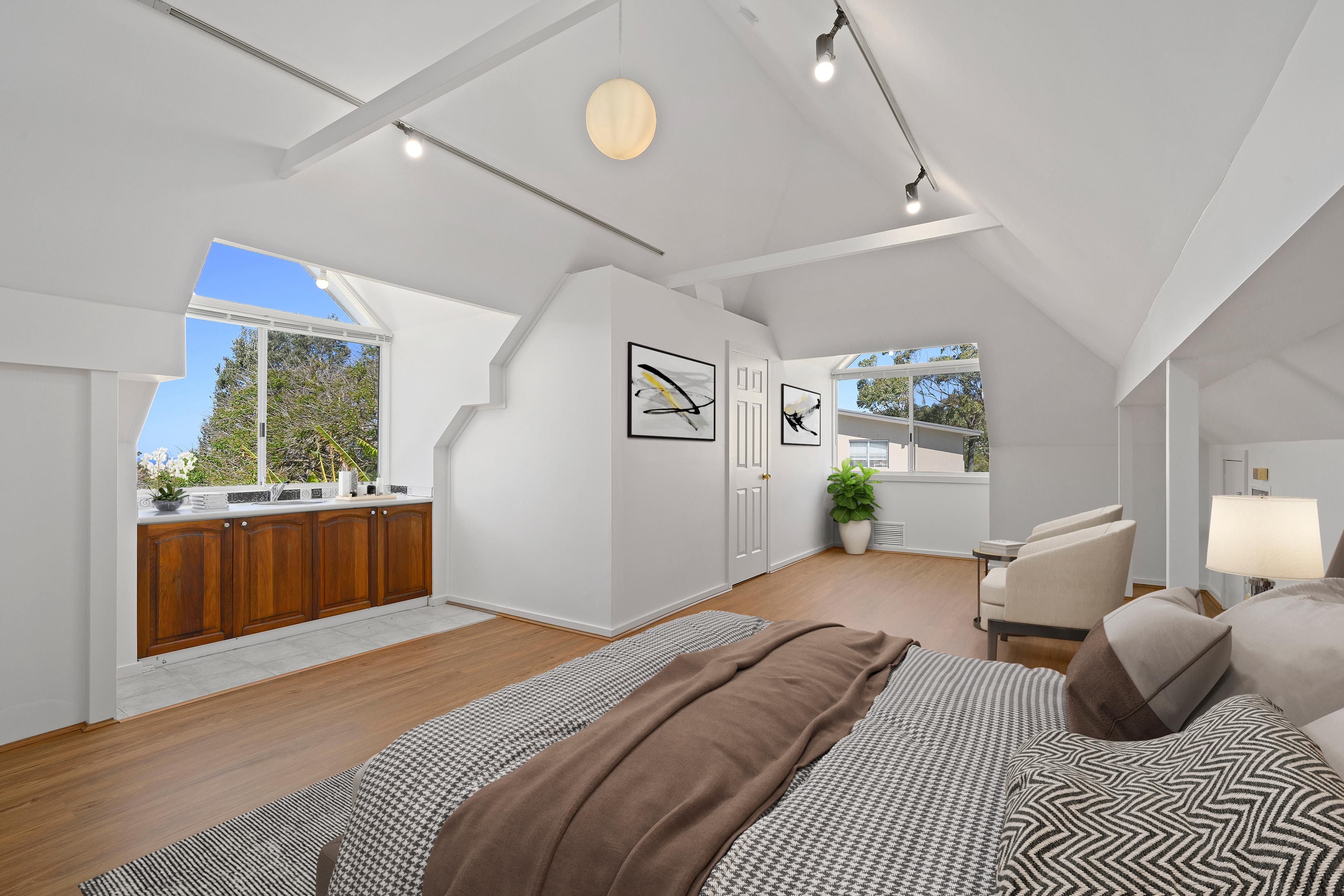 176 Mona Vale Road — photo 10 of 14