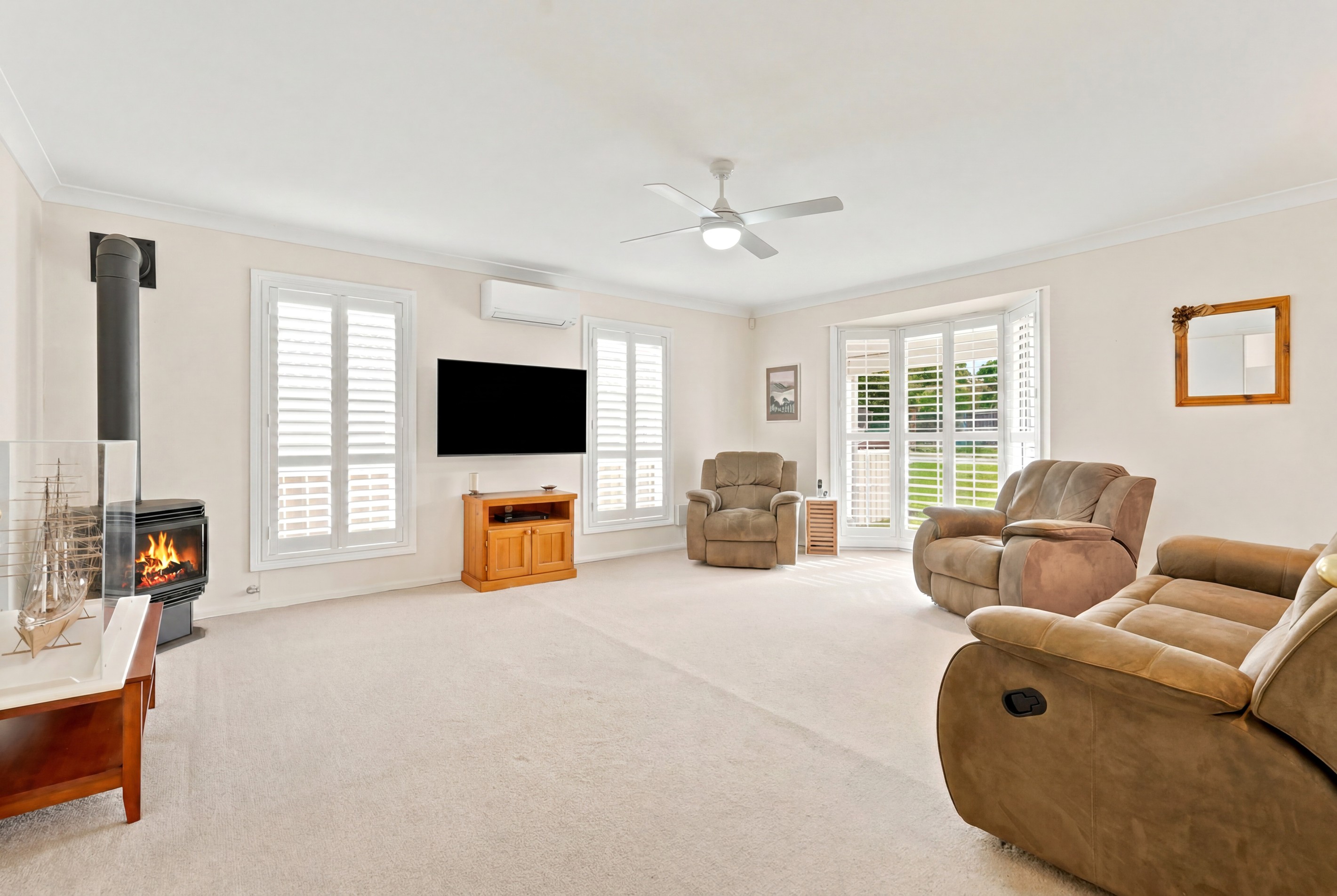 13 Augustus Place, Bateau Bay, NSW 2261