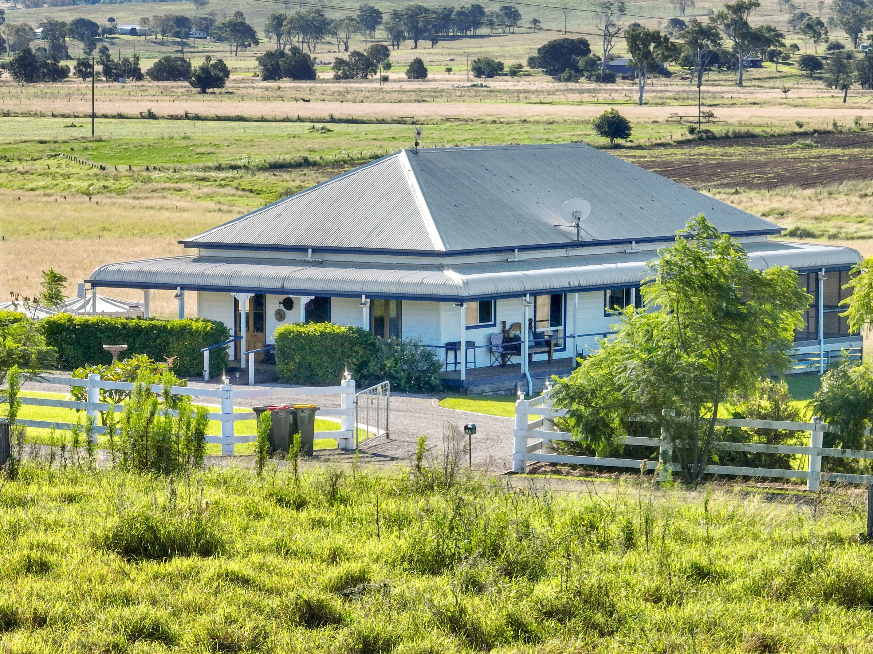 86 Esk Crows Nest Road, Esk, QLD 4312