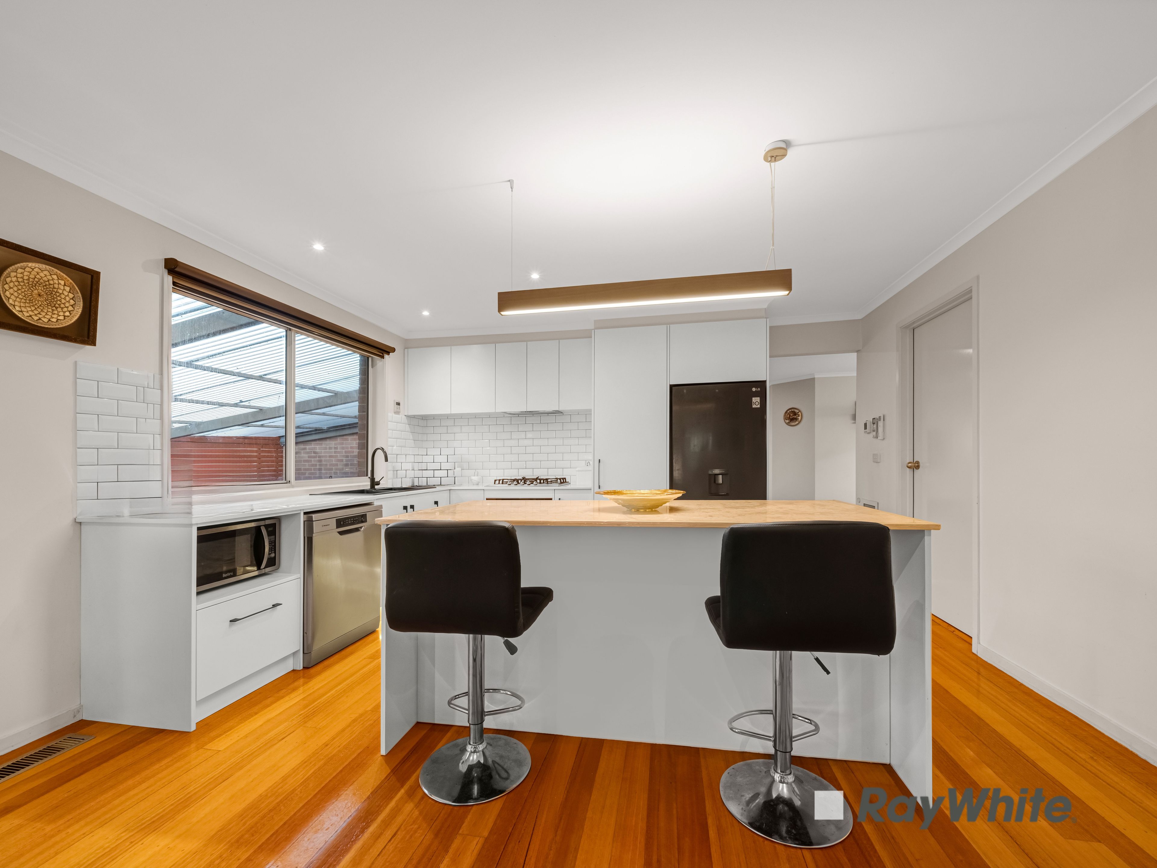 10 Frederick Rise — photo 7 of 26
