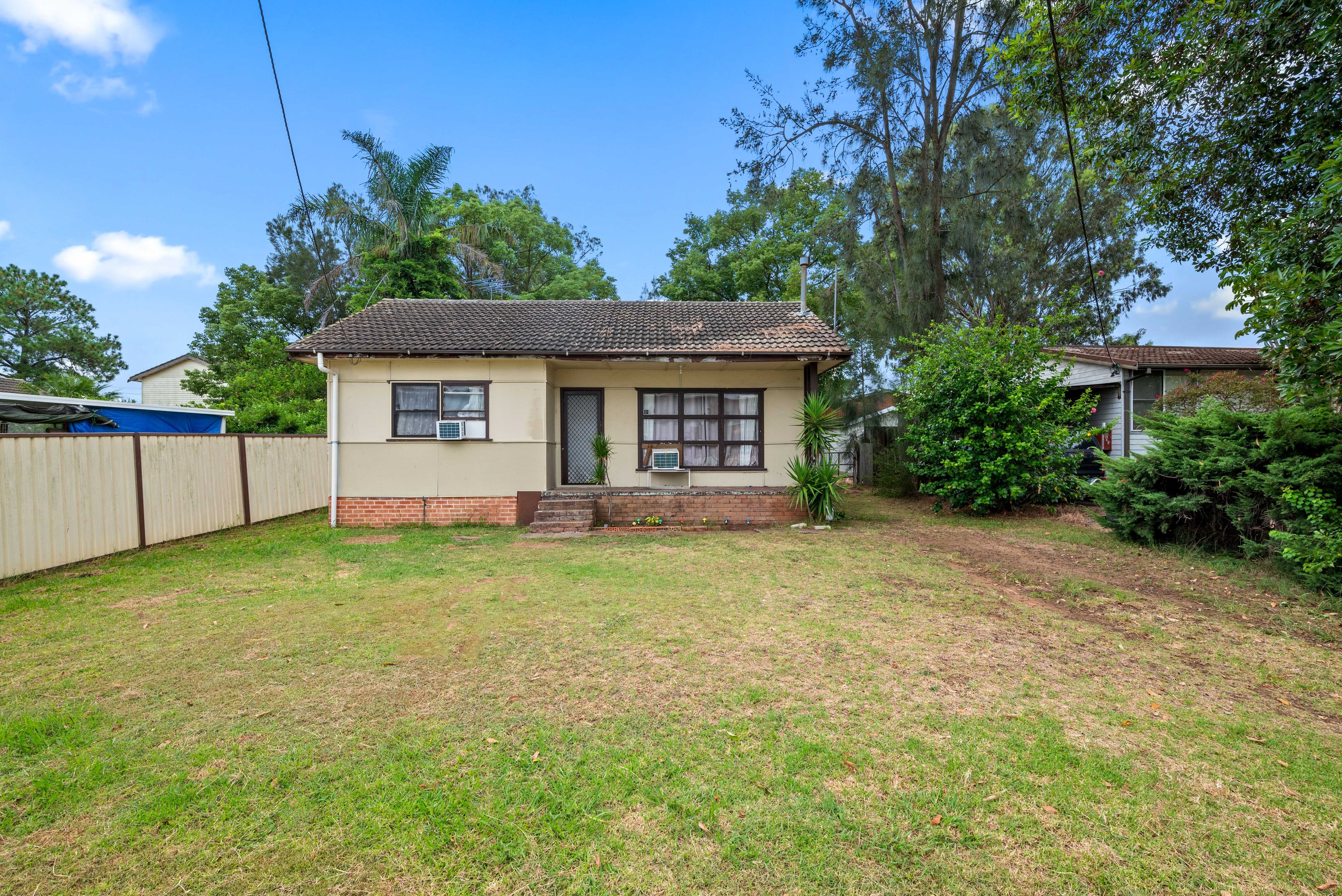 2 Cobham Street, Ingleburn, NSW 2565