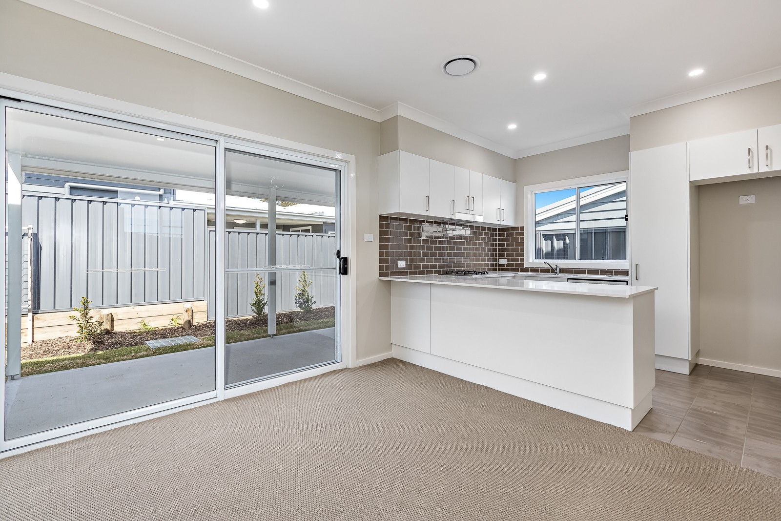 3 Wattlebird Crescent, ELERMORE VALE, NSW 2287