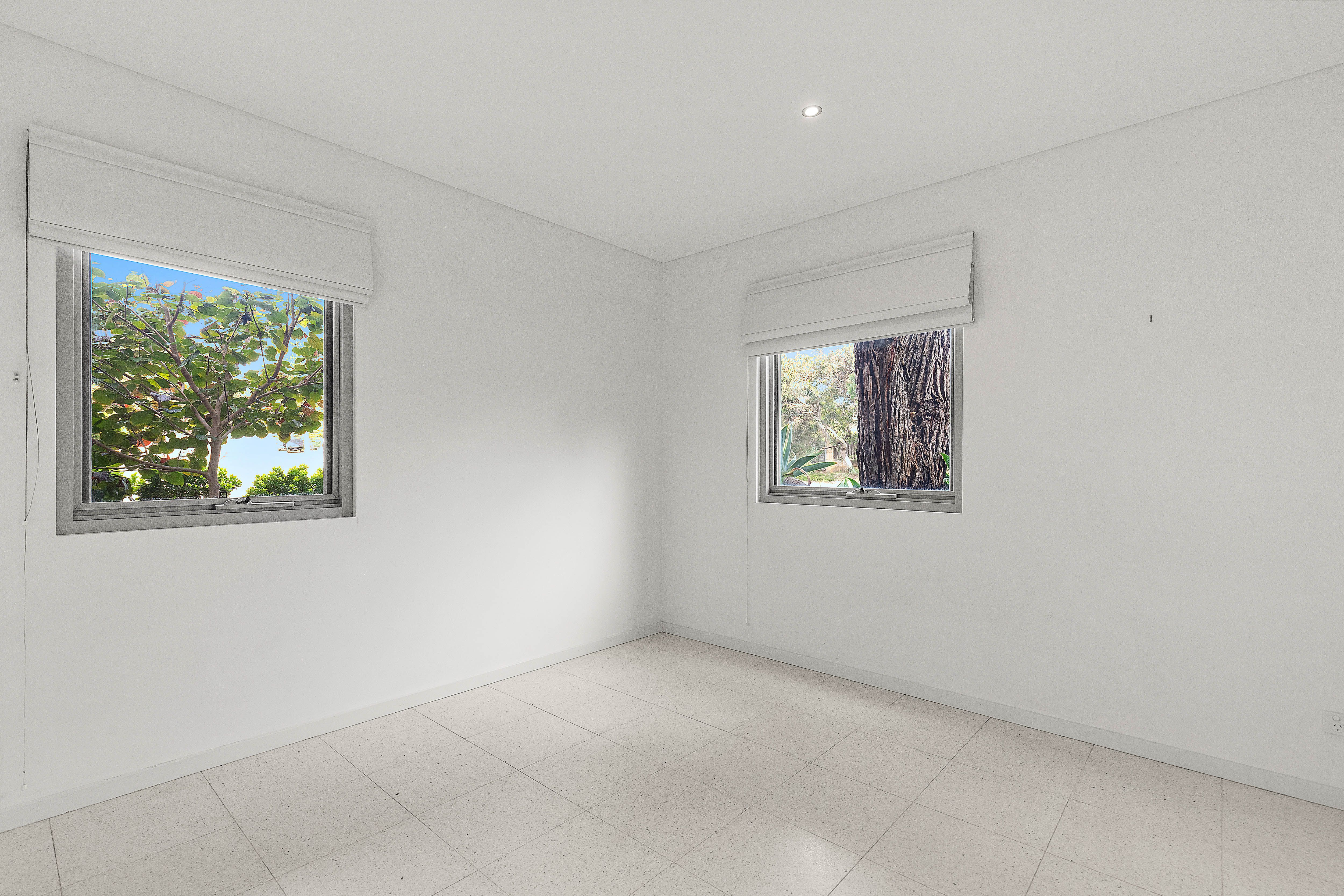 8A/Samson Street — photo 8 of 20