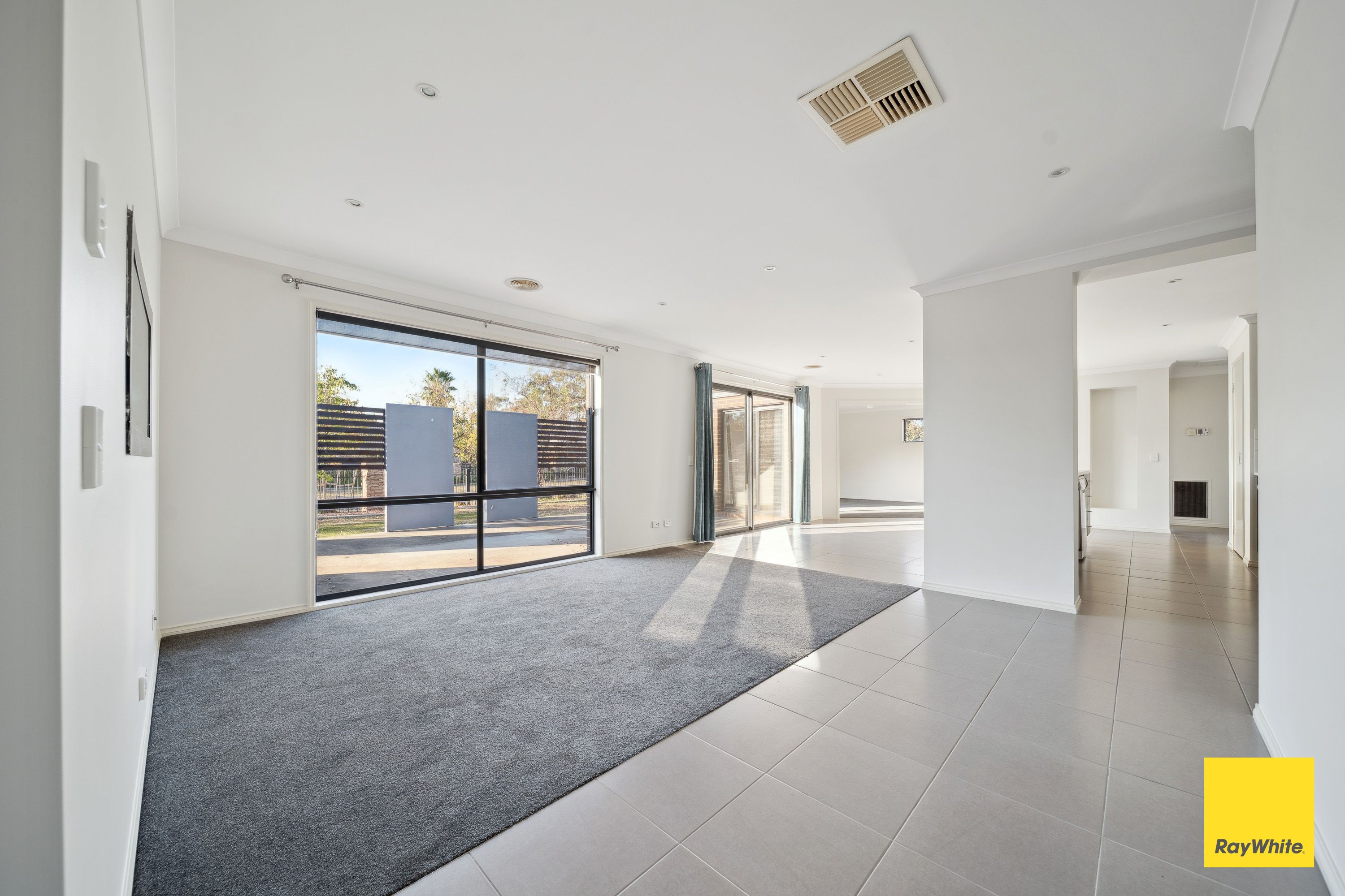 3 Acacia Park Drive — photo 6 of 17