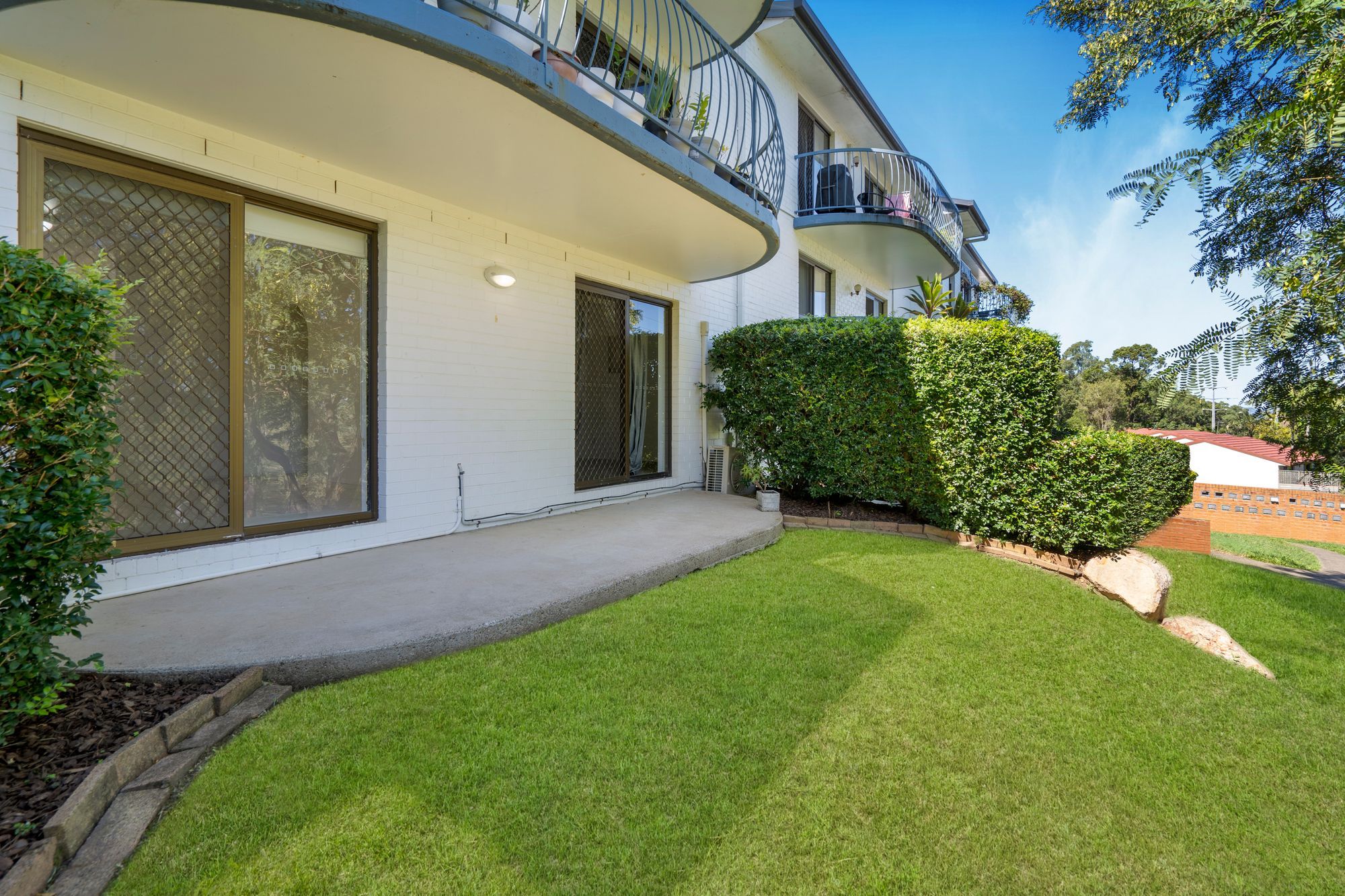 43/169 John Paul Drive — photo 7 of 12